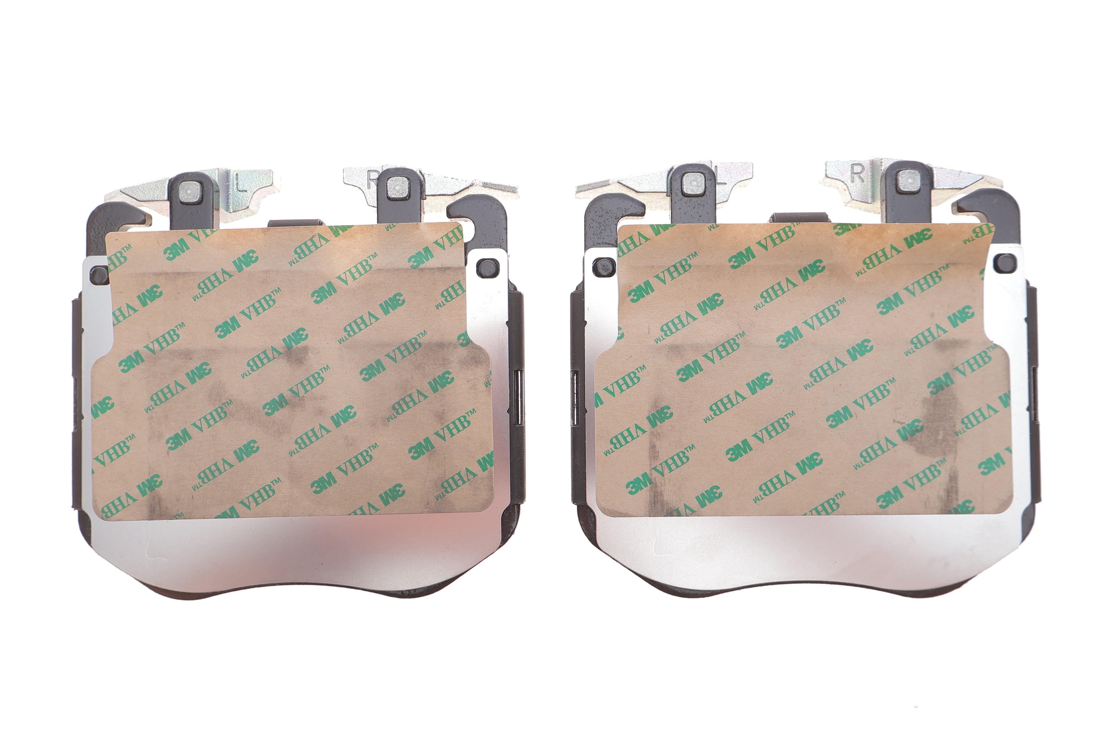 Колодки гальмівні (передні) BMW 3 (G20/G21)/5 (G30/G31)/7 (G11/12)/X5 (G05)/X6 (G06) 17- (Brembo) ATE Ceramic