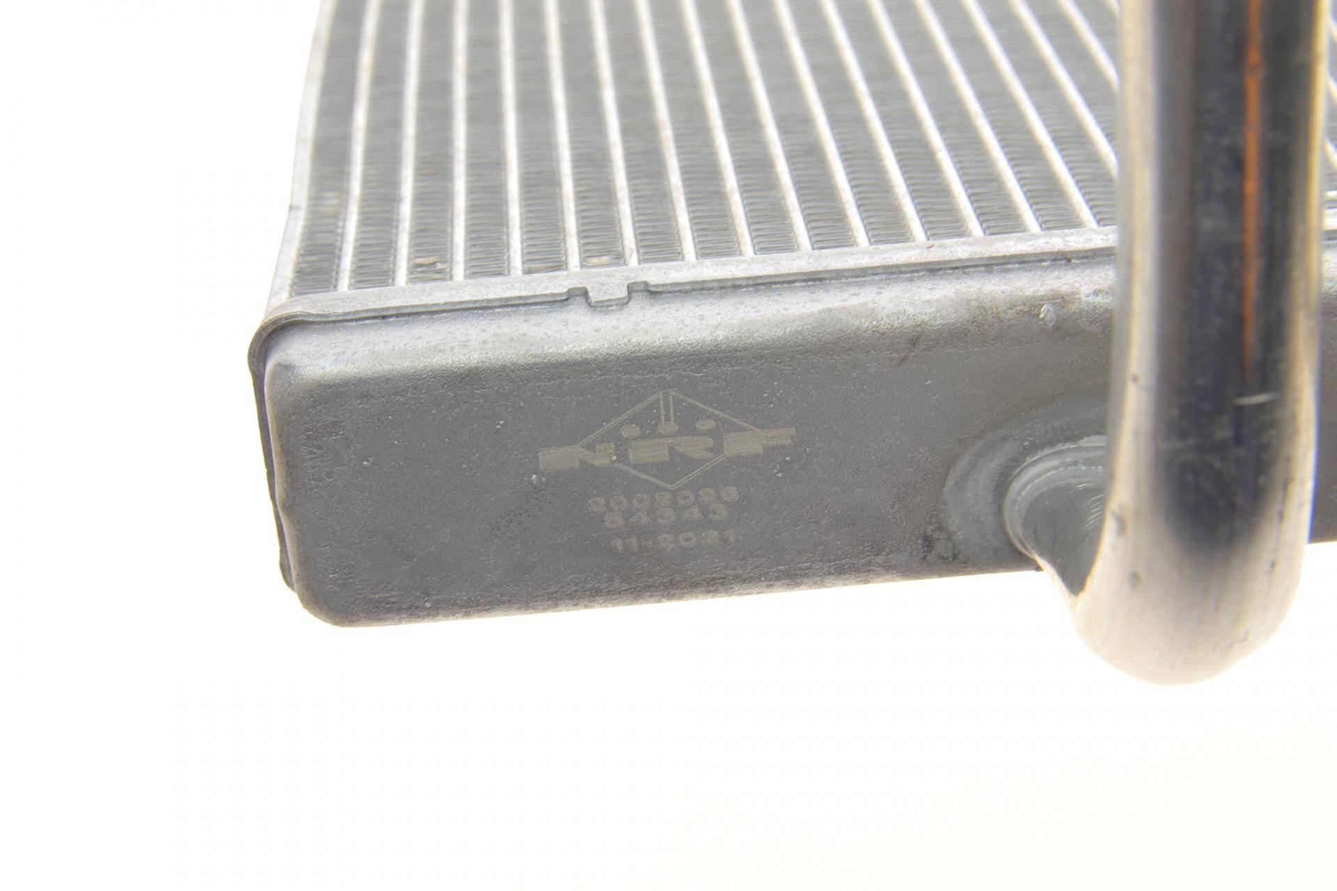 Радіатор пічки Ford Fiesta 08-