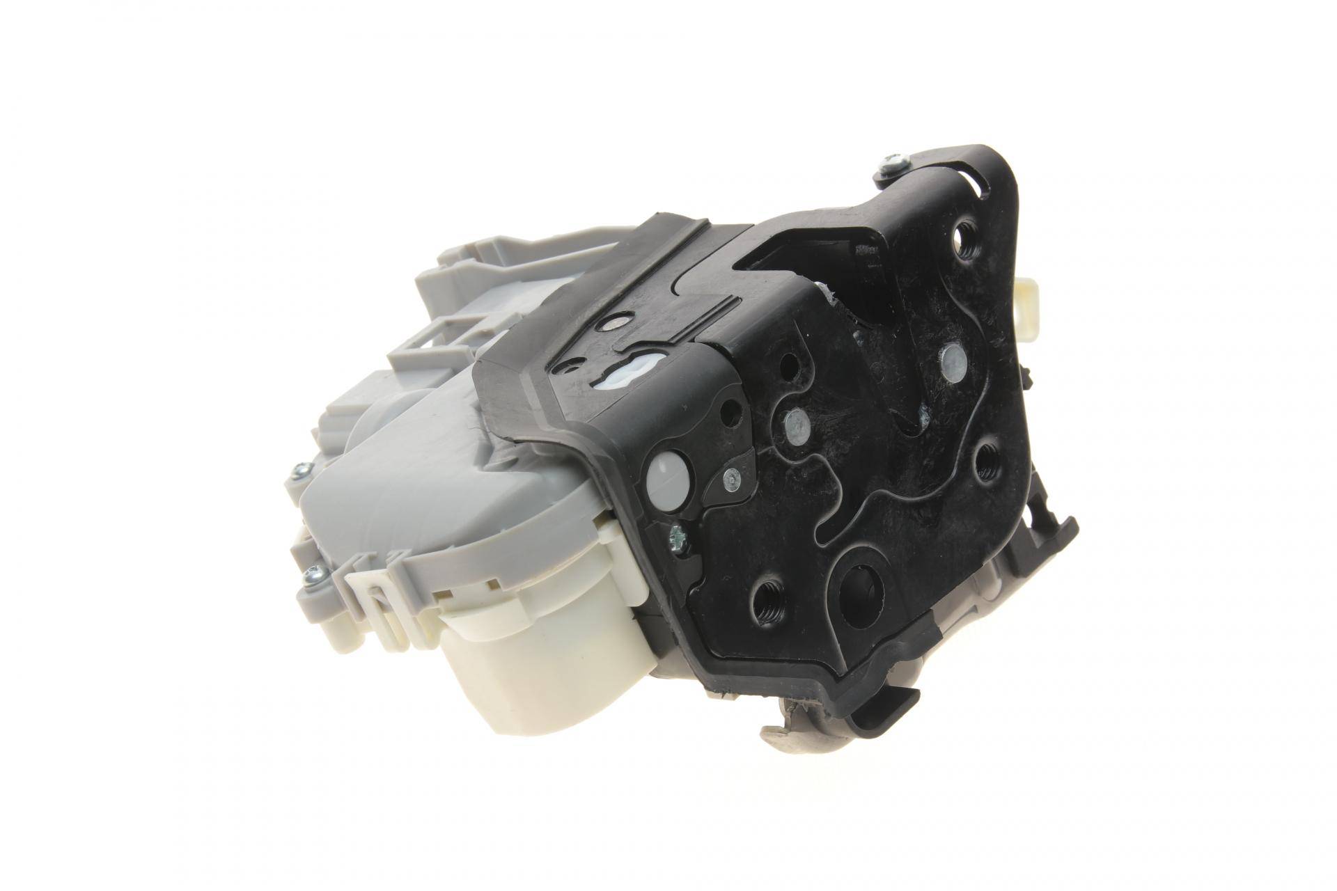 Замок дверей (передніх/L) VW Touareg 17-