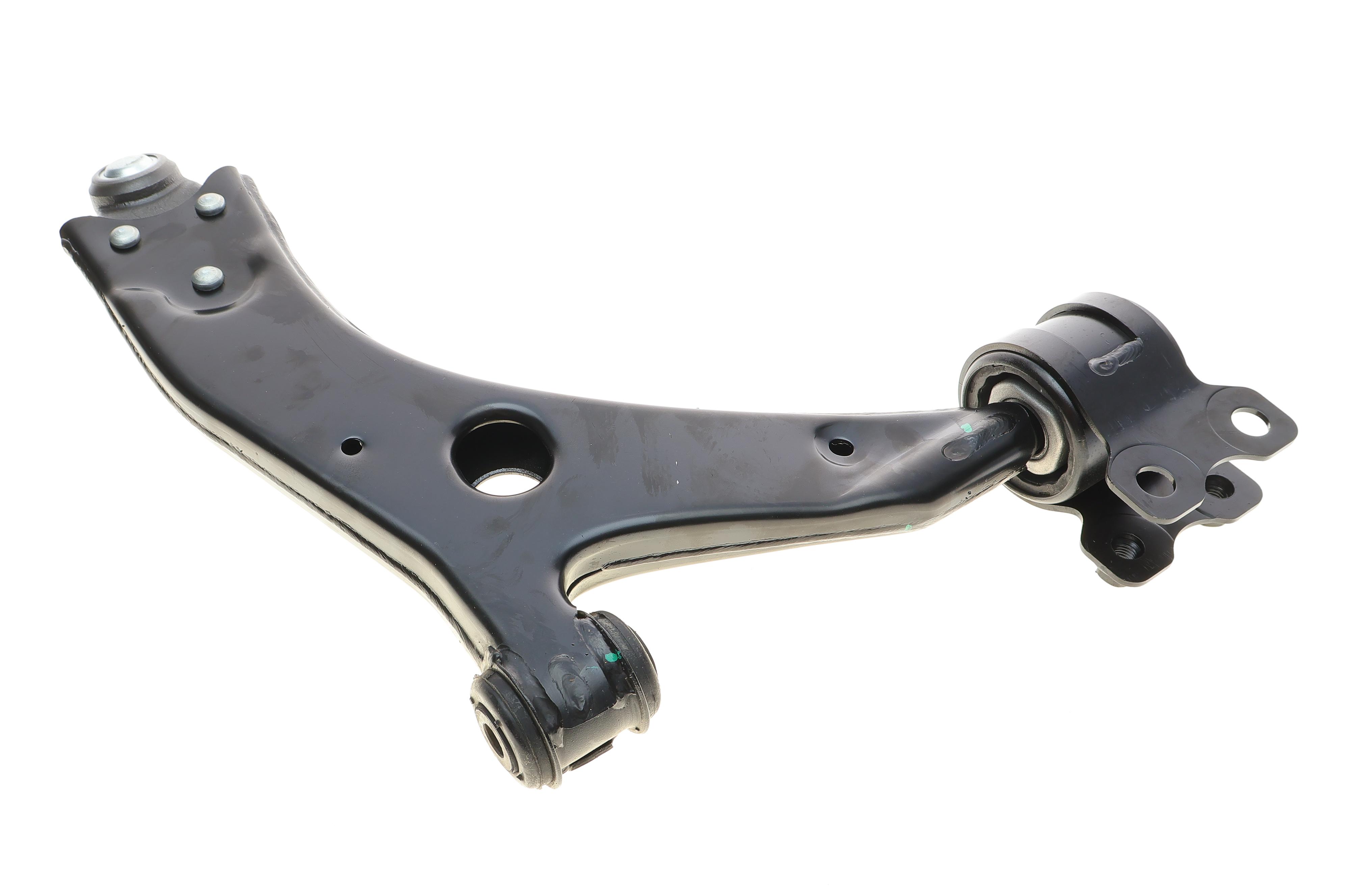 Важіль підвіски (передній/знизу) (L) Ford C-Max 07-10/Focus/Volvo C30/C70/S40/V50 04-12 (з кульовою)