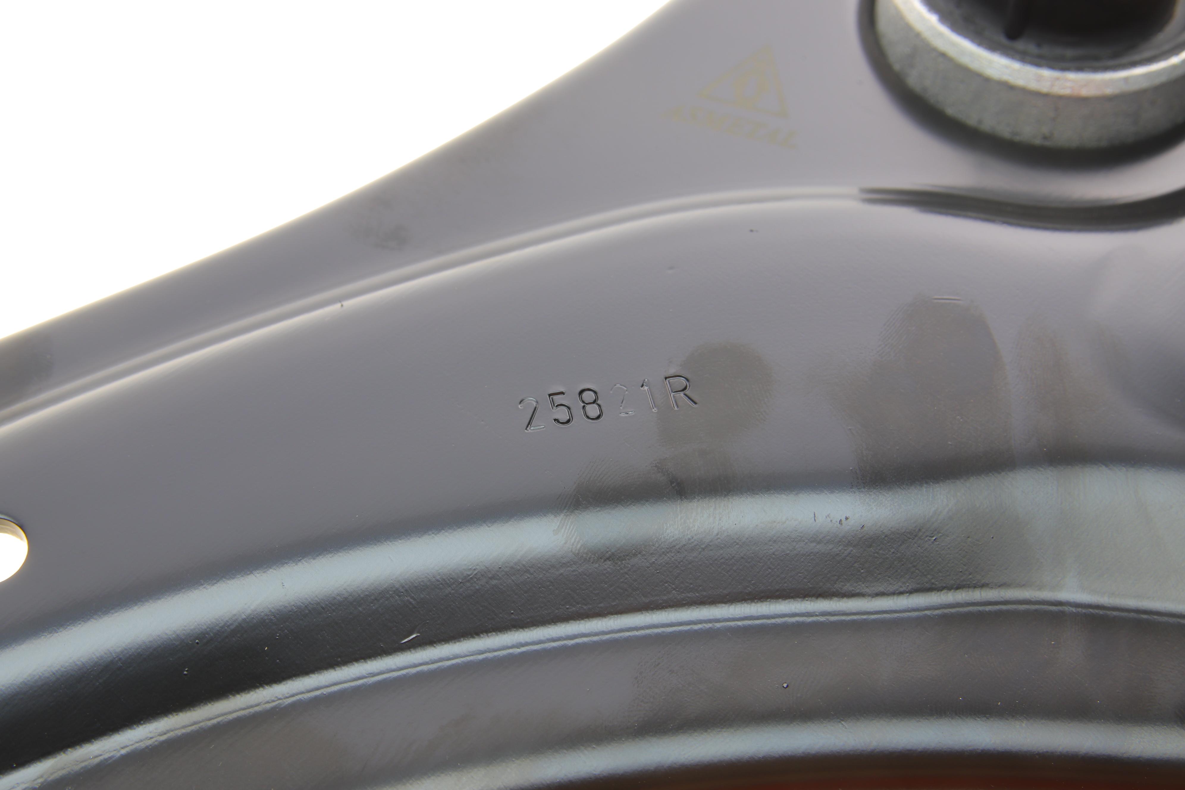 Важіль підвіски (передній) (R) Renault Megane III/Scenic III 08- (17.3mm)