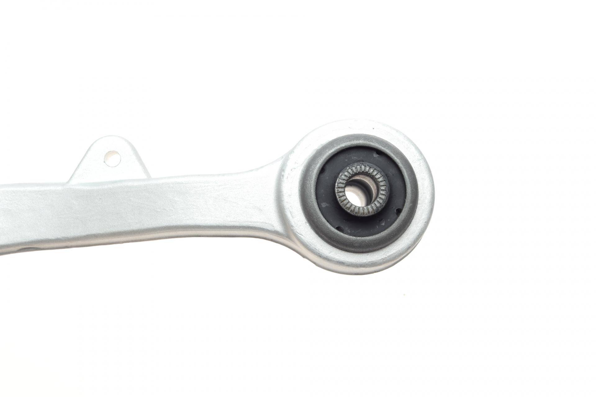 Важіль підвіски (передній/знизу/ззаду) (R) BMW 5 (E60/E61) 03-10 M47/M54/M57/N43/N47/N52/N62