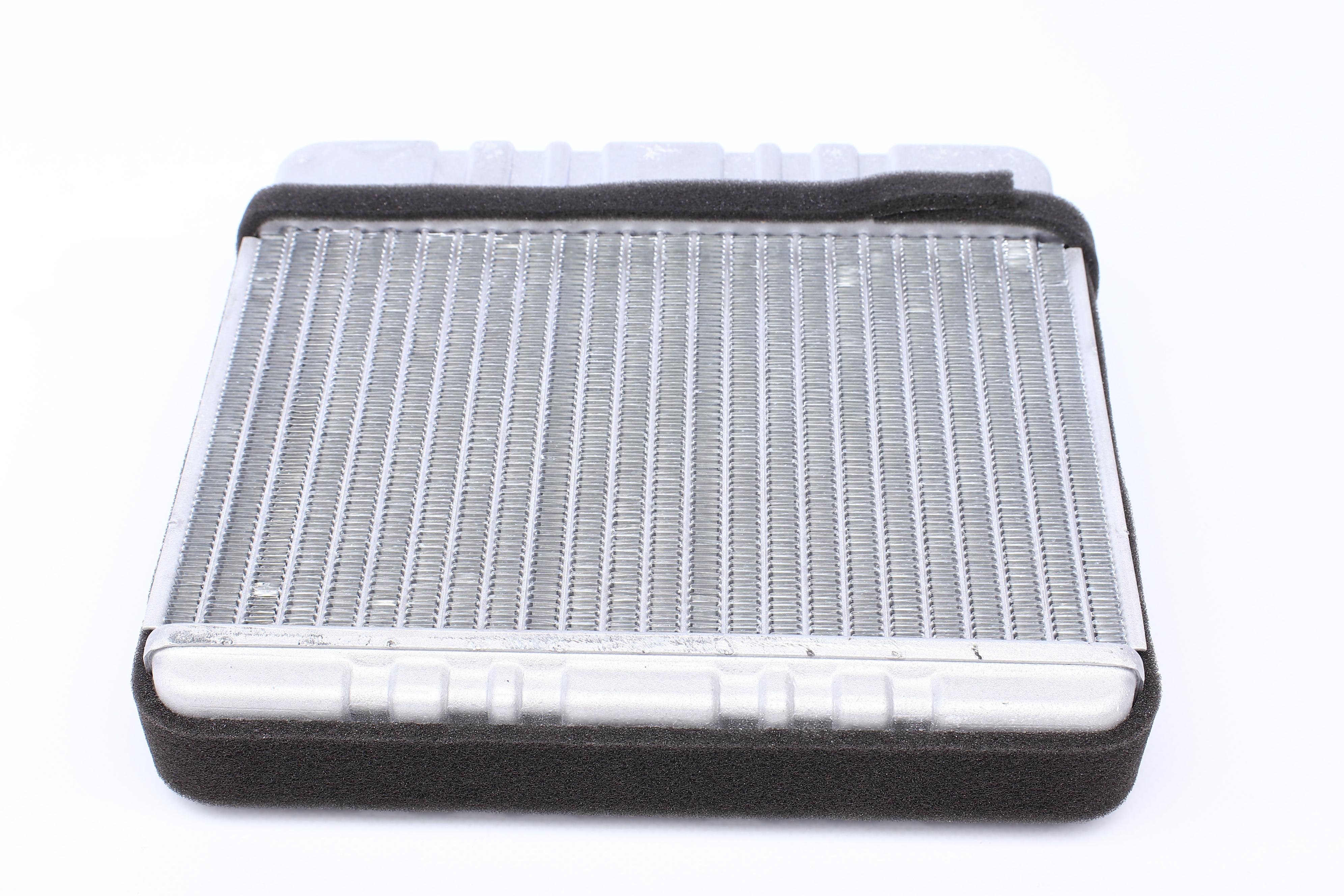 Радіатор пічки BMW 3(E46) 16.-3.2 98-11