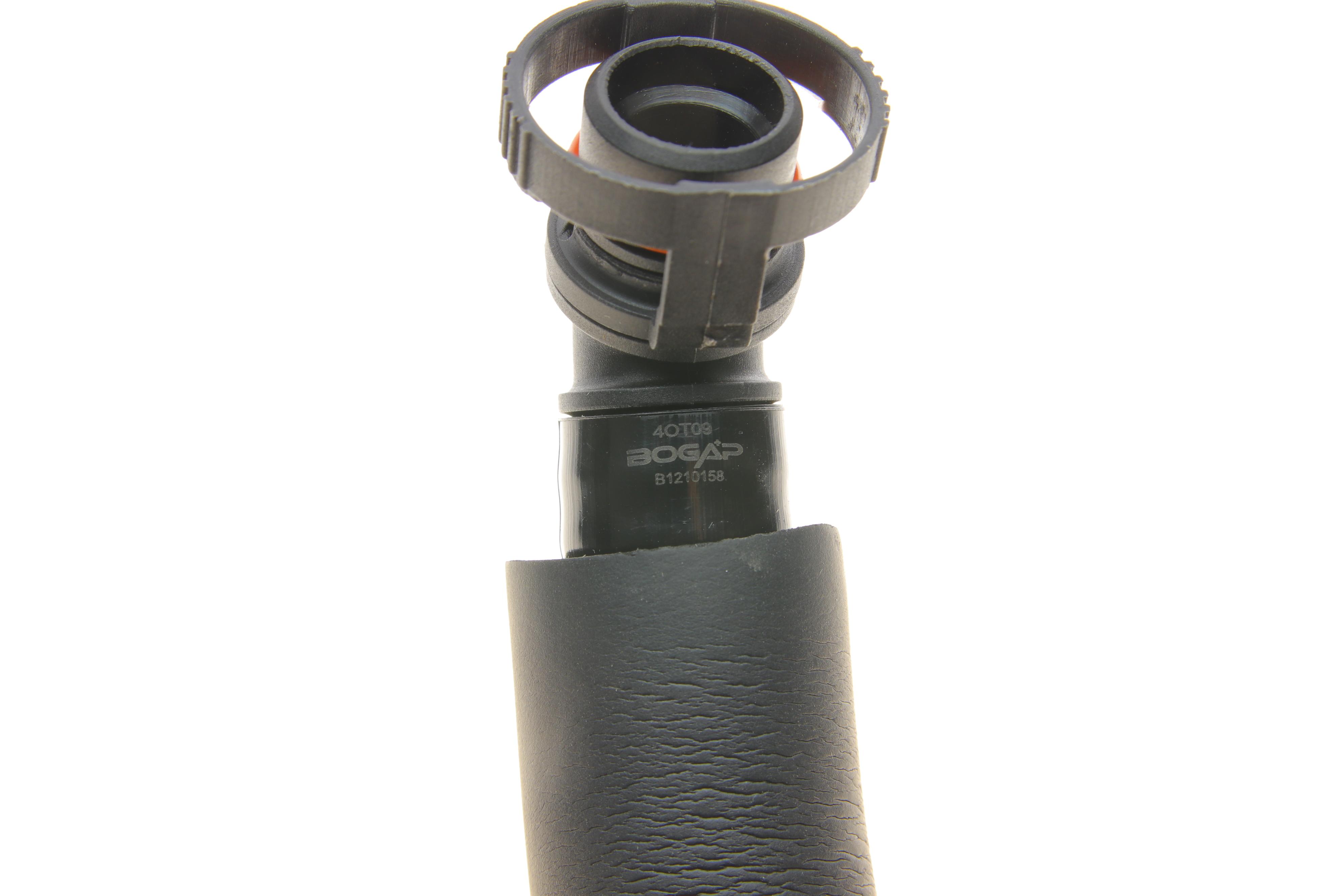 Патрубок вентиляції картера BMW 1 (E87)/3 (E90) 03-11