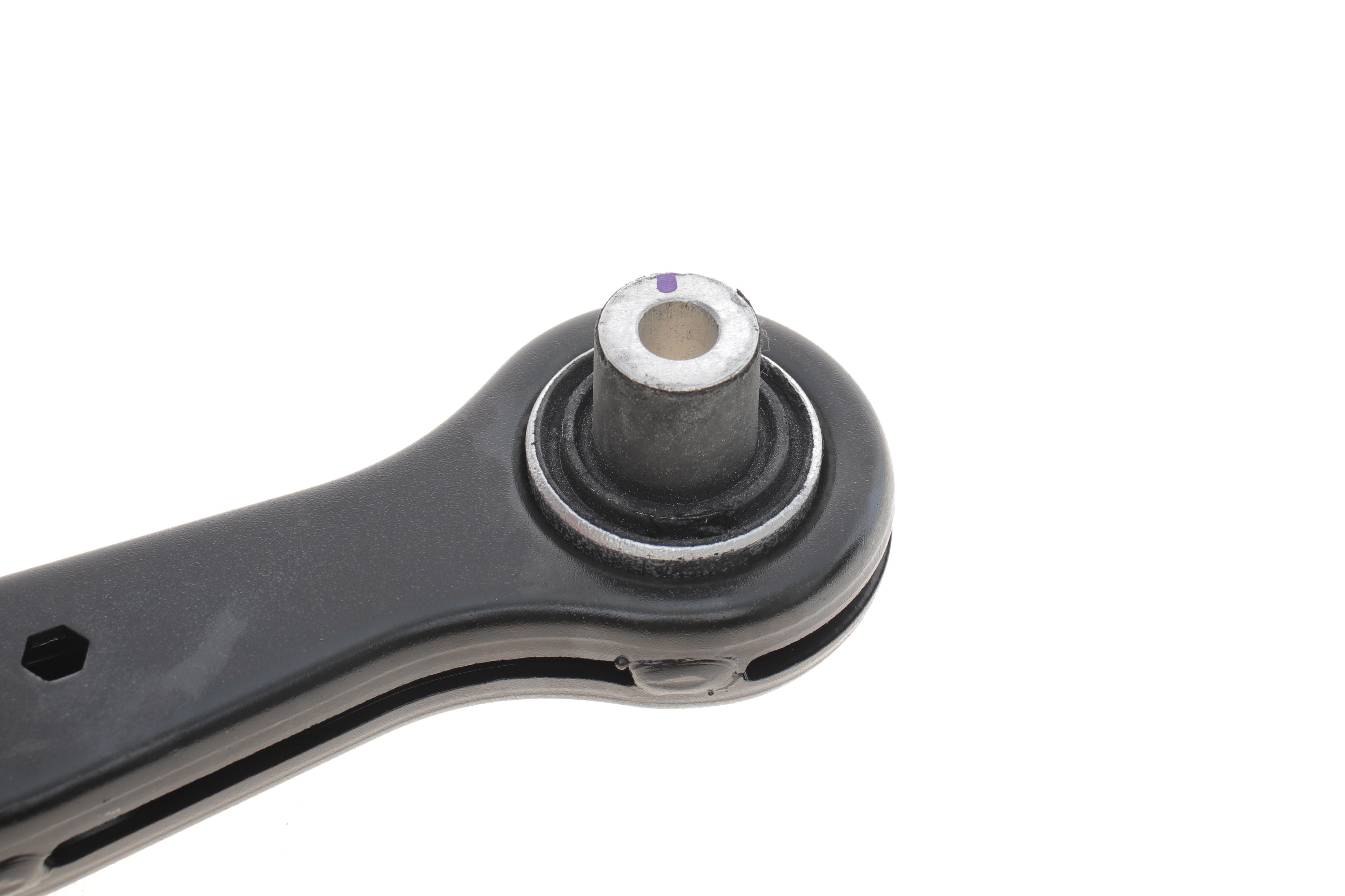 Важіль підвіски (задній) (R) BMW X5 (E53) 00-