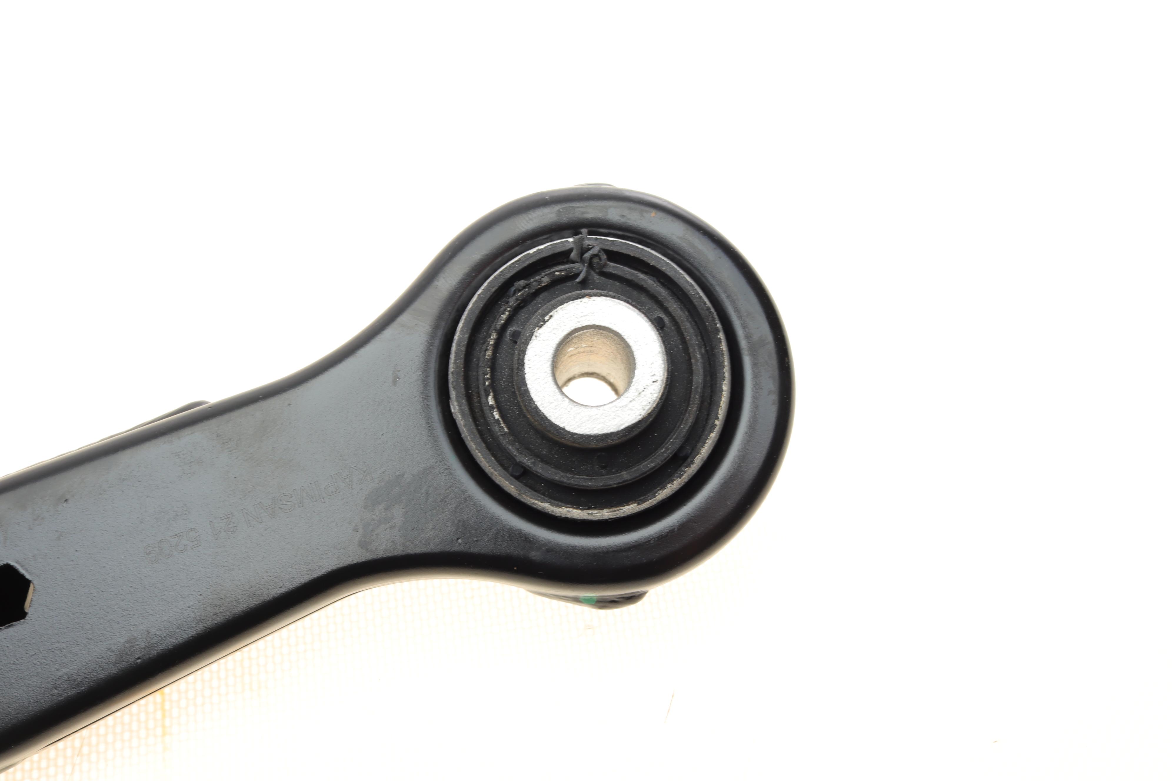 Важіль підвіски (задній/зверху) (R) BMW 7 (E38) 94-01