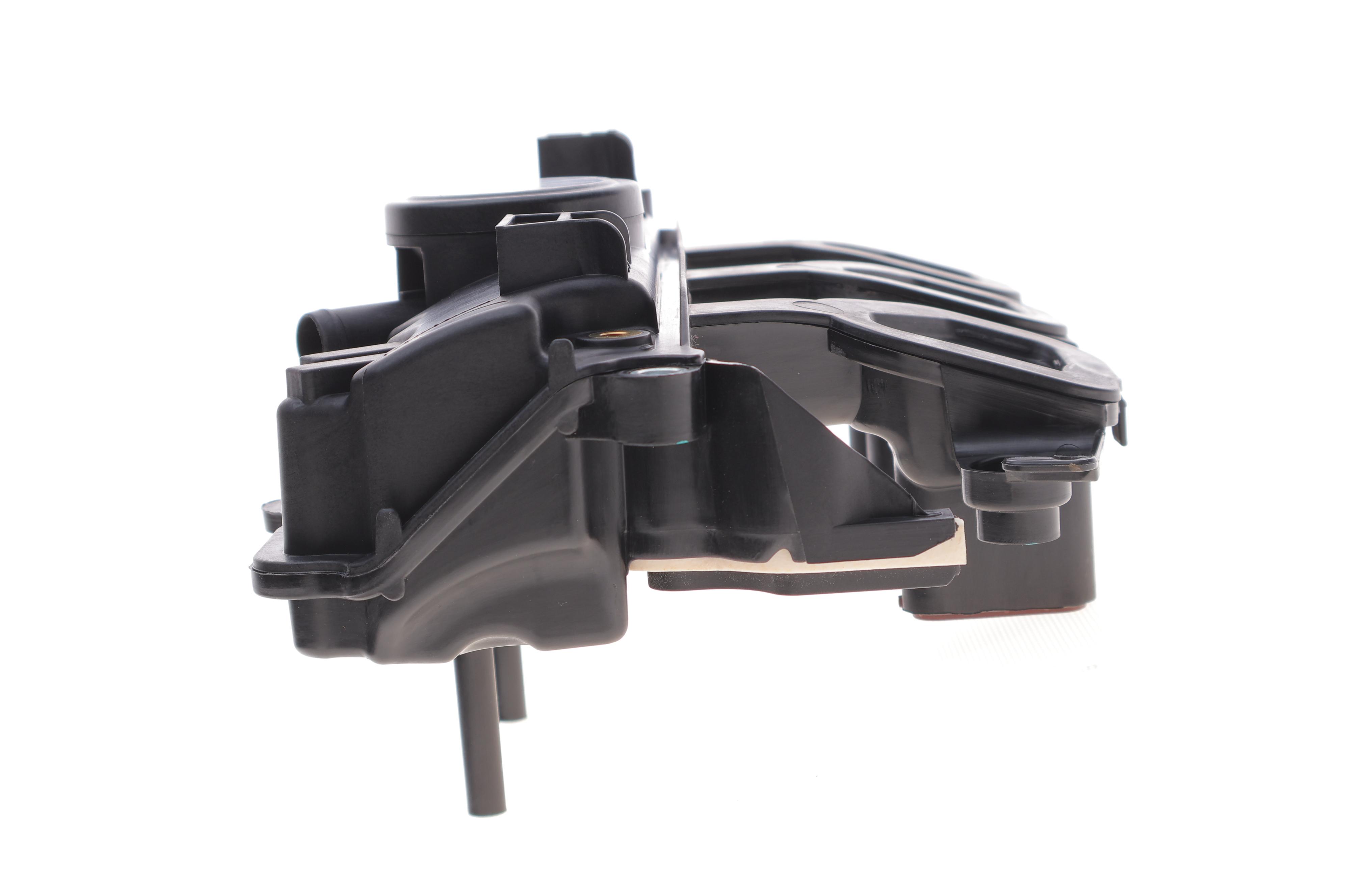 Кришка клапанів Renault Trafic 2.0 dCi 06-