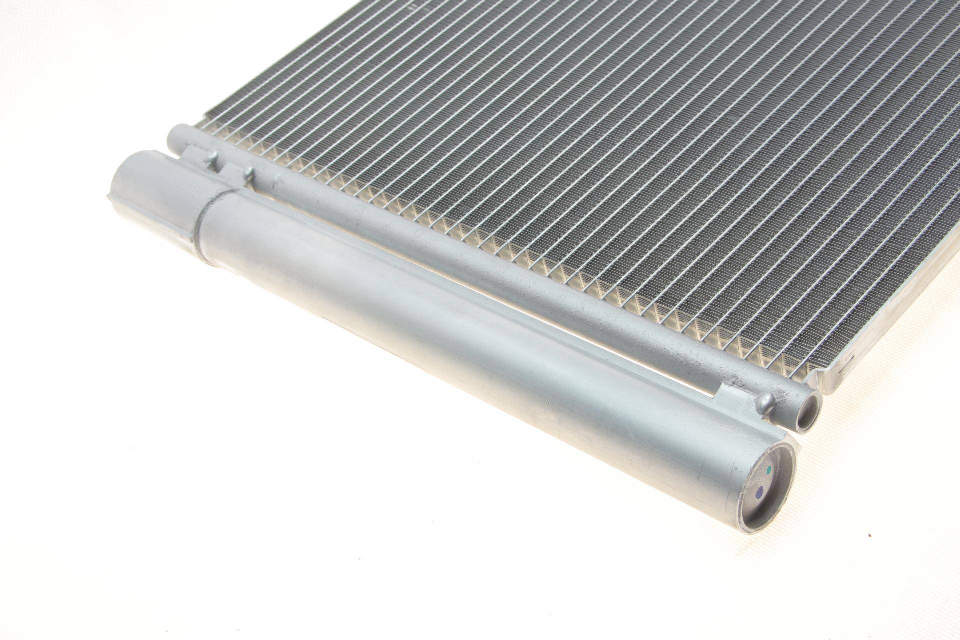 Радіатор кондиціонера Fiat Fiorino/Peugeot Bipper 1.3D/1.4D 07-