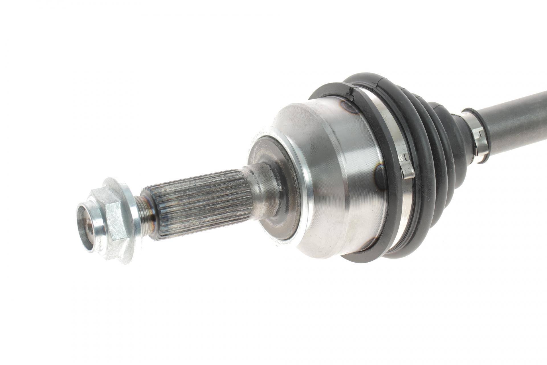 Піввісь (передня) Kia Sorento 4x4 02-11 (R) (28z/28z)