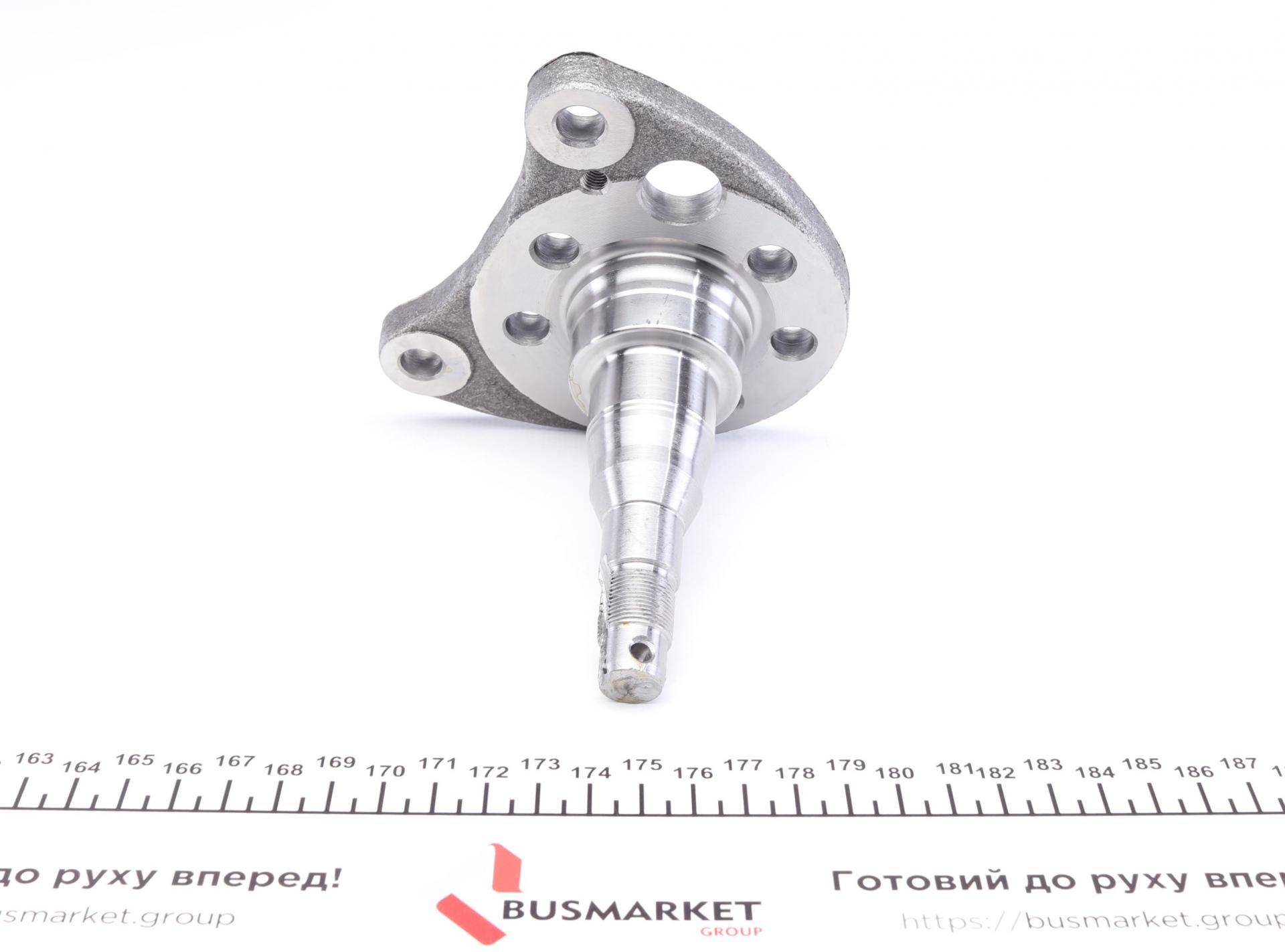 Кулак поворотний (цапфа) VW Passat 84-97 (R) (задній)