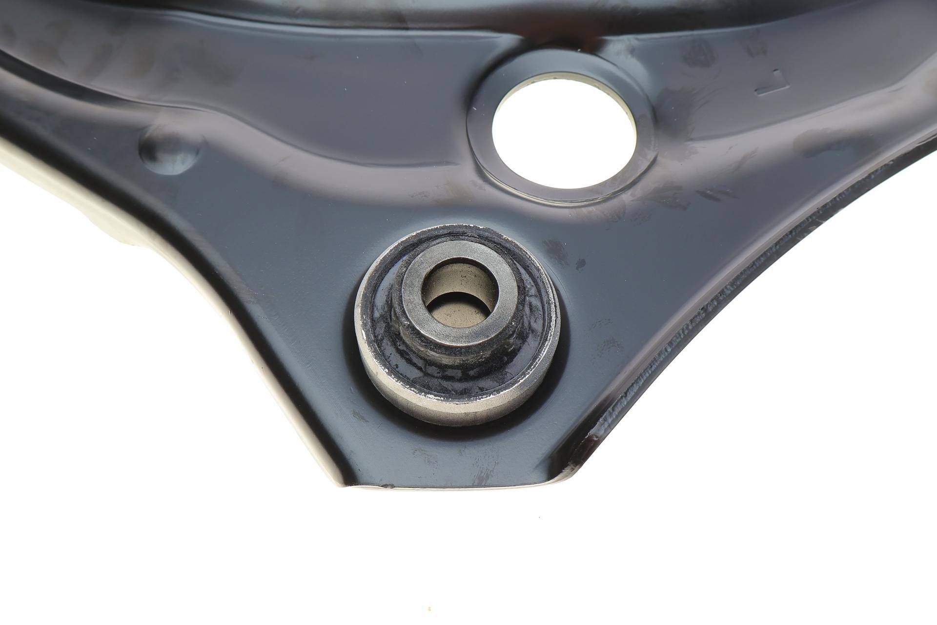 Важіль підвіски (передній/знизу) (L) Renault Megane IV 15-