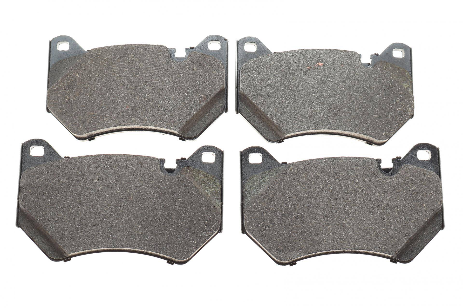 Колодки гальмівні (передні) Audi Q5 16- (Brembo)