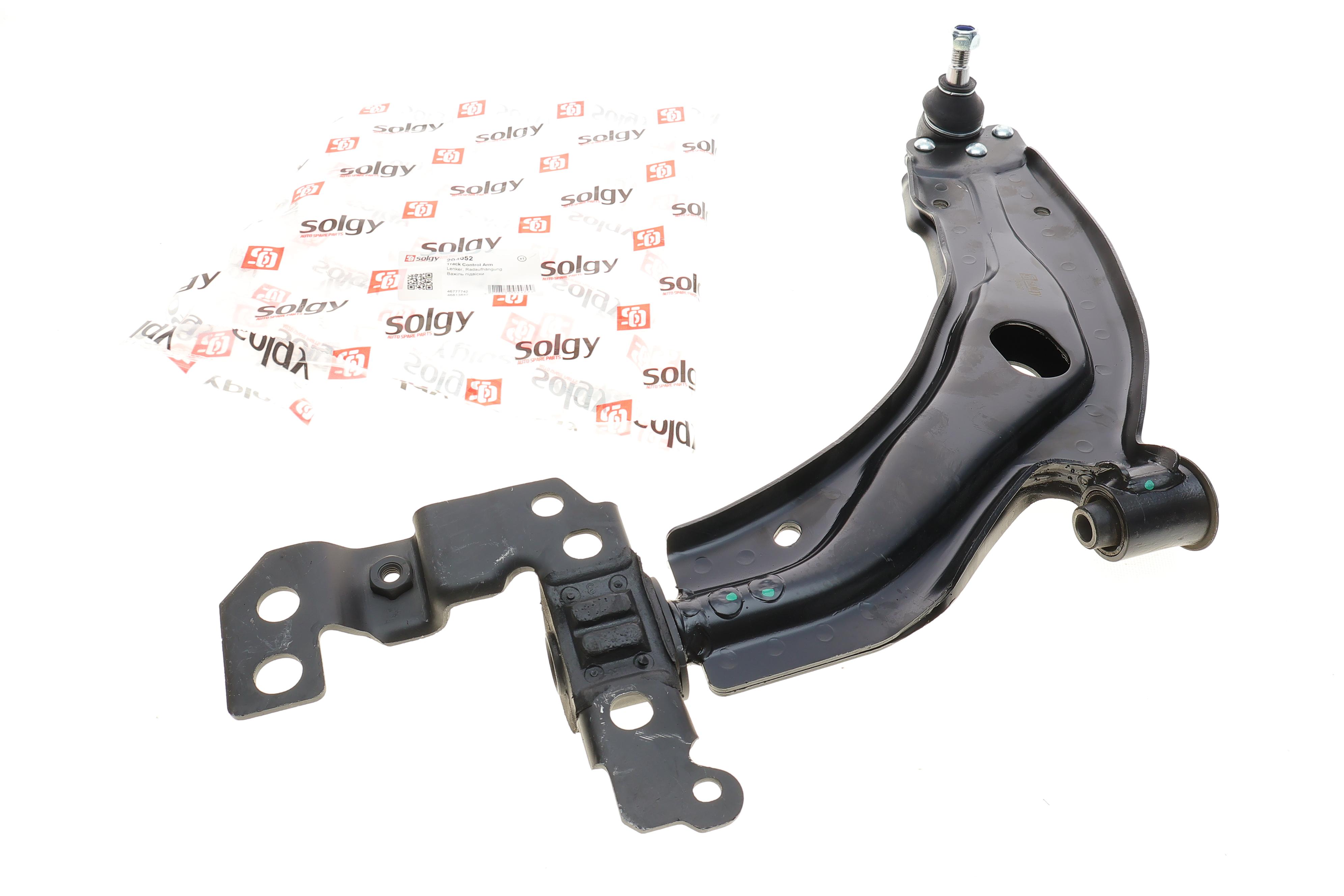 Важіль підвіски (передній/знизу) (L) Fiat Doblo 01-