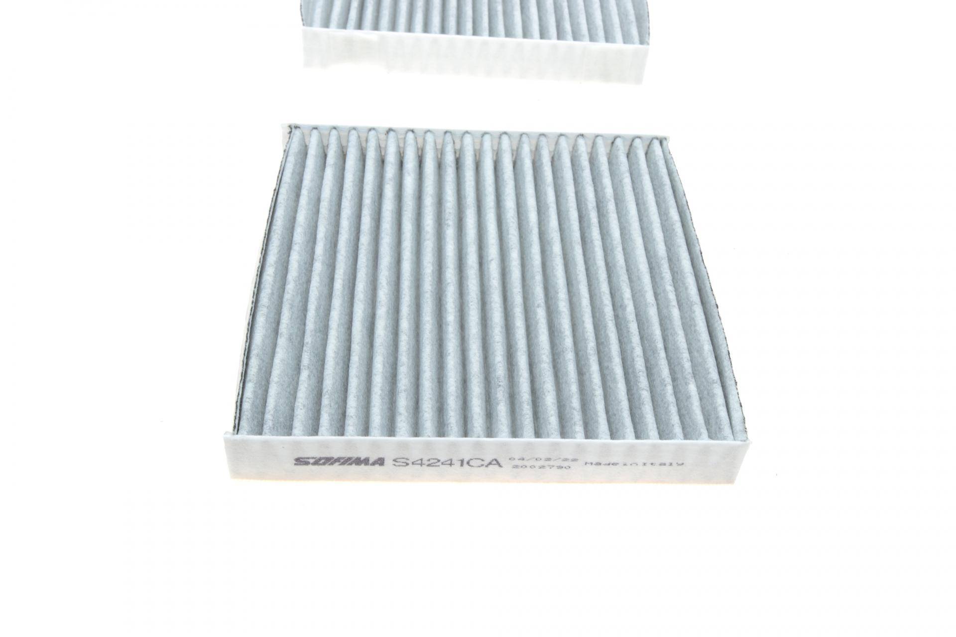 Фільтр салону BMW X3 (F25)/X4 (F26) 10-18 (вугільний) (к-кт 2 шт.)