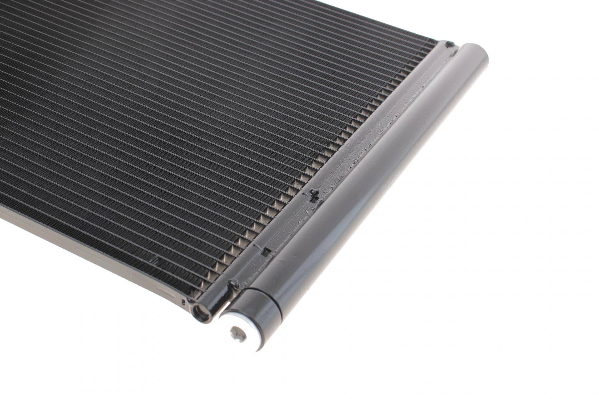 Радіатор кондиціонера Opel Insignia/Saab 9-5 1.6-2.8 08- (з осушувачем)