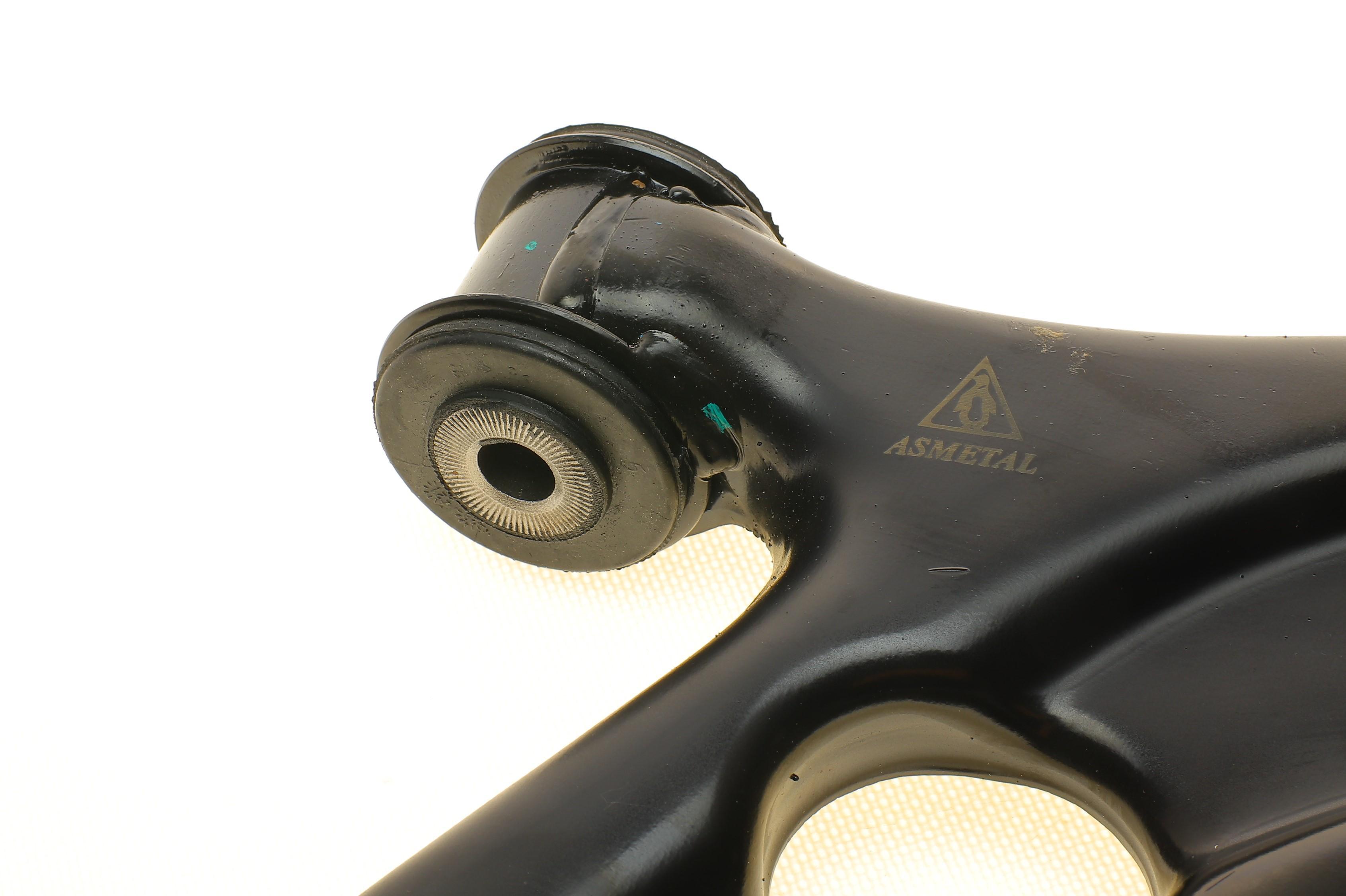 Важіль підвіски (передній) (R) Skoda Superb III/VW Passat/Touran 14-