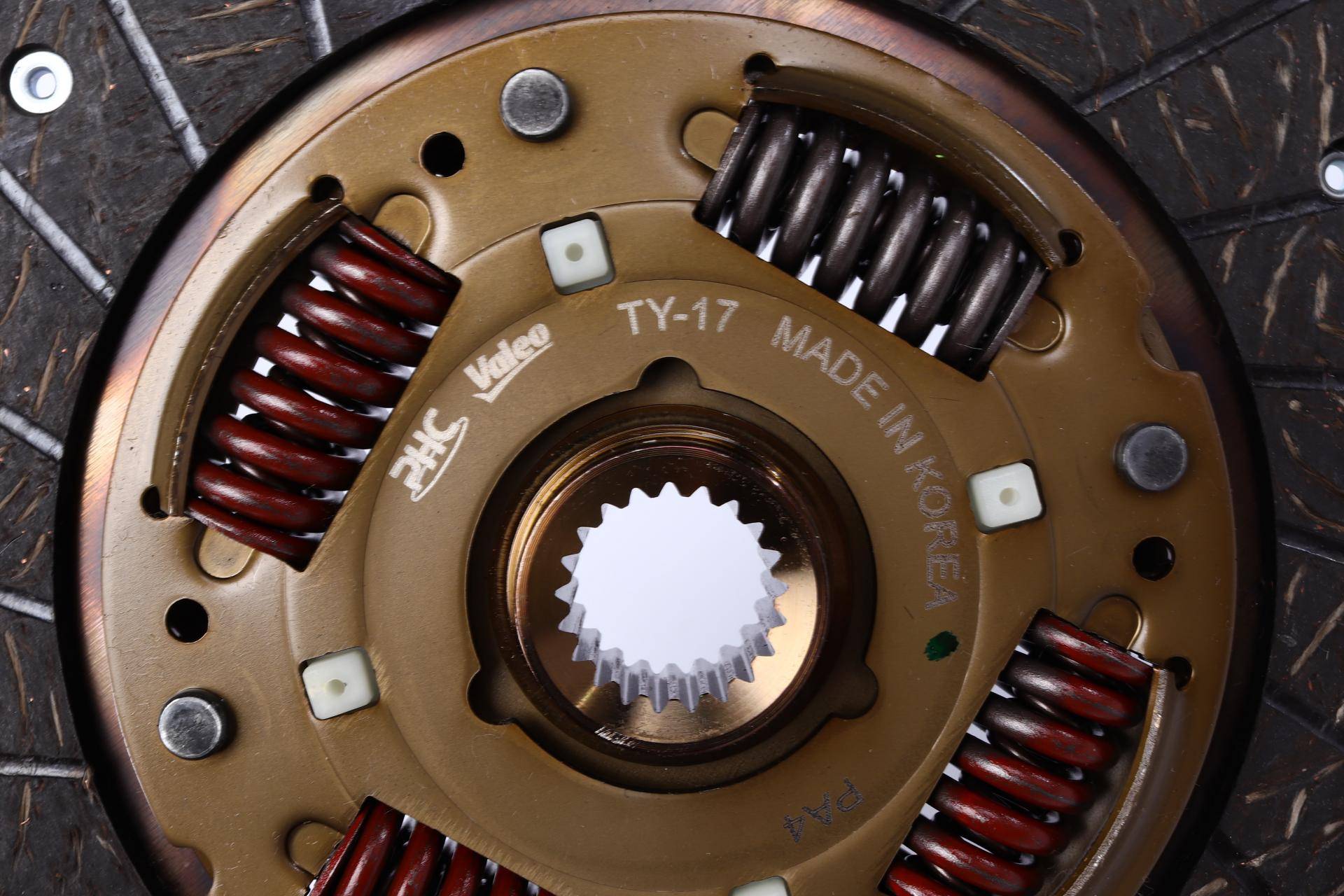 Диск зчеплення Toyota Avensis/Toyota Corolla 1.3-1.8 16V 94-09 (d=212mm) z=21