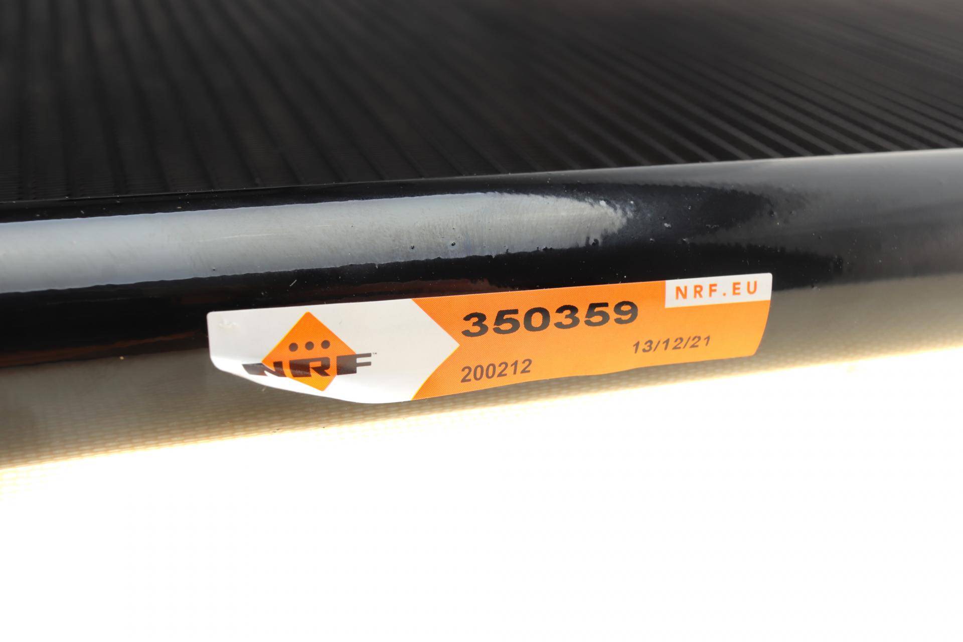 Радіатор кондиціонера Audi A6/A8/Q7/Q8 2.0-4.0 15-/VW Touateg 3.0TDI/TSI 18-