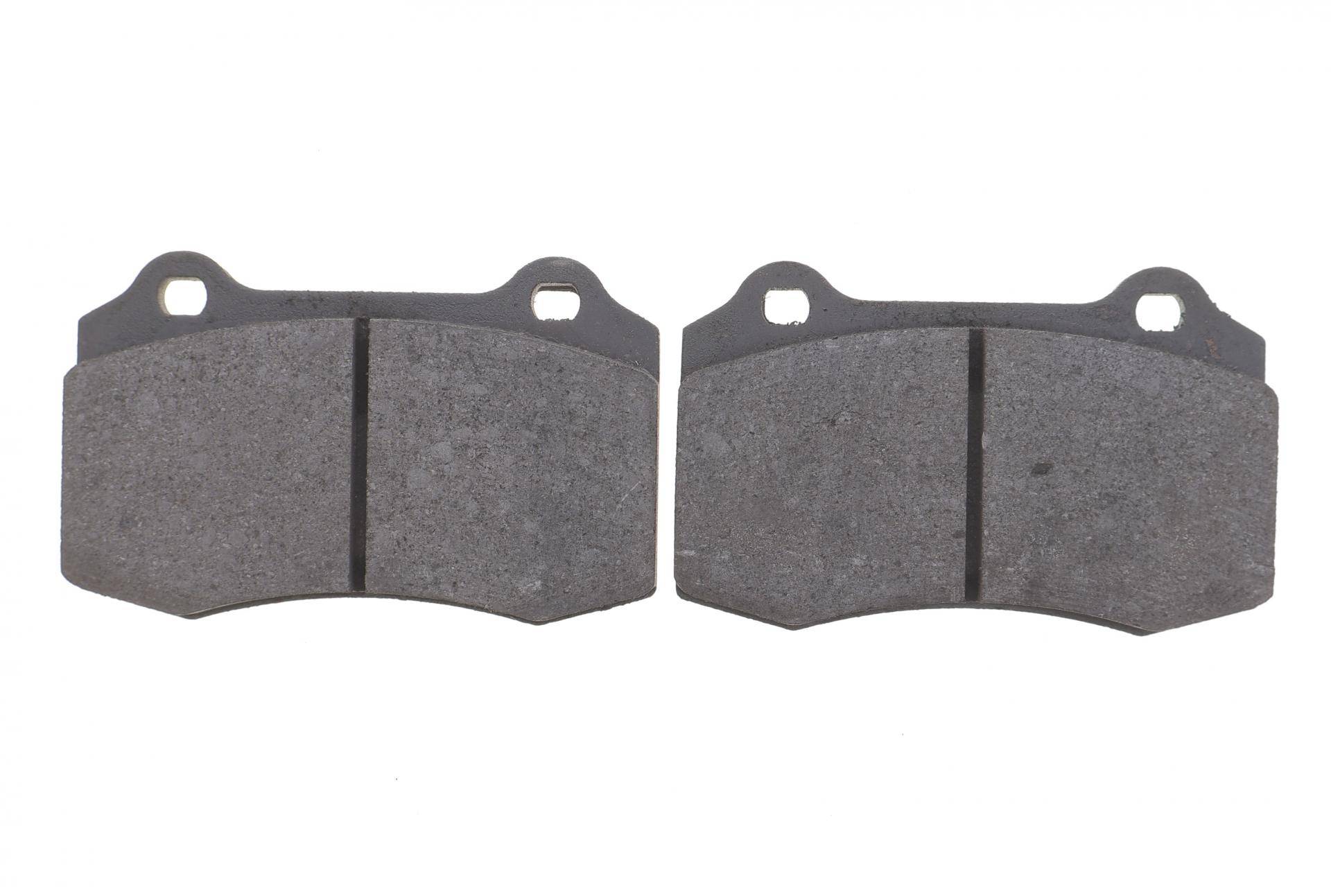 Колодки гальмівні (передні/задні) Volvo S60/V70 II 02-10/Jaguar S-Type R 4.2 V8 02-07