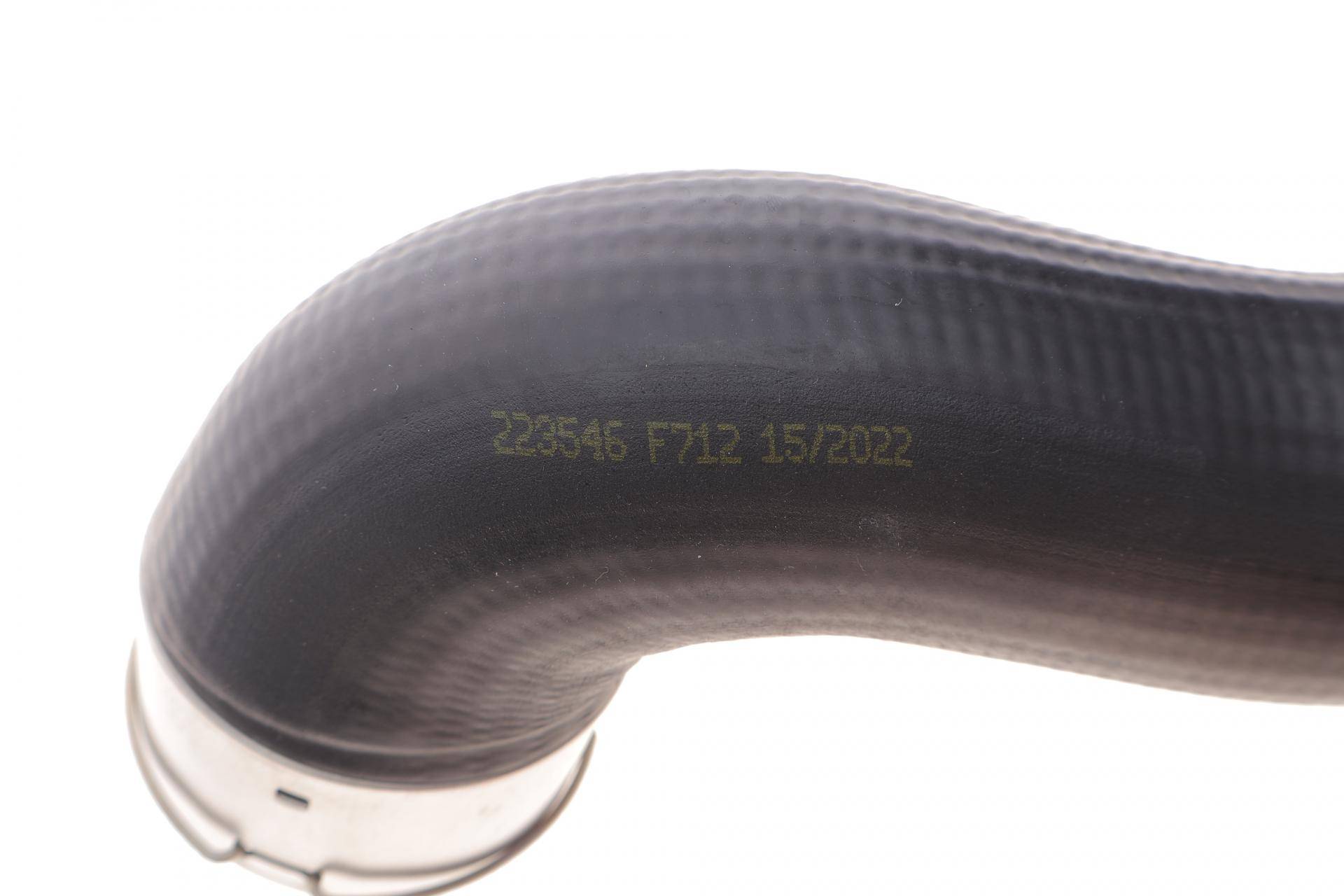 Патрубок інтеркулера (L) Audi A3/VW Golf IV/Jetta 2.0TDI 03-