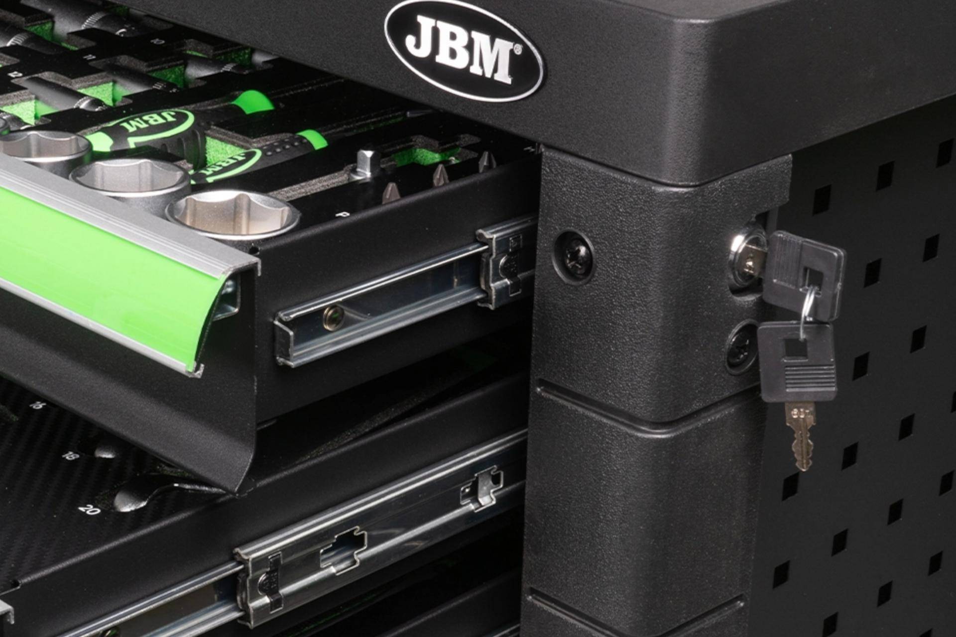 Візок з інструментами 7 секцій 172 од. (зелений)