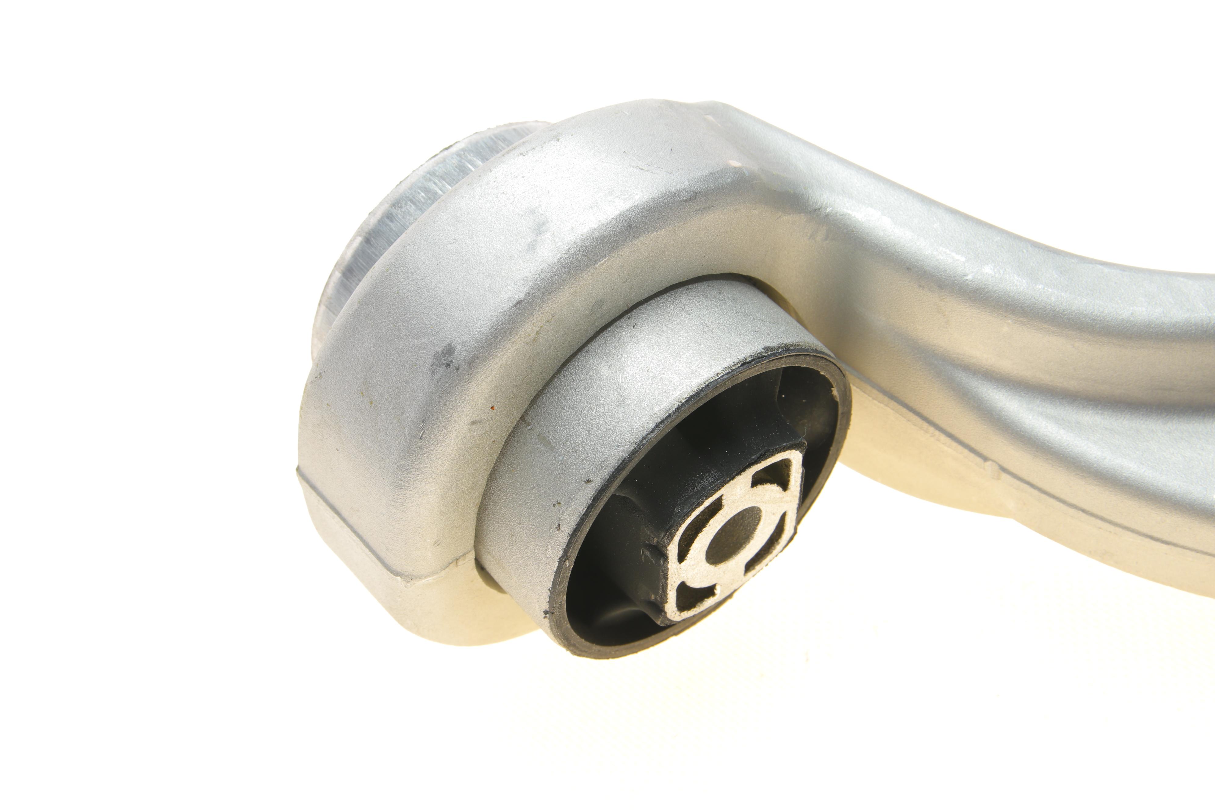 Важіль підвіски (передній/знизу/ззаду) (L) Audi A4/A5/Q5 07-15