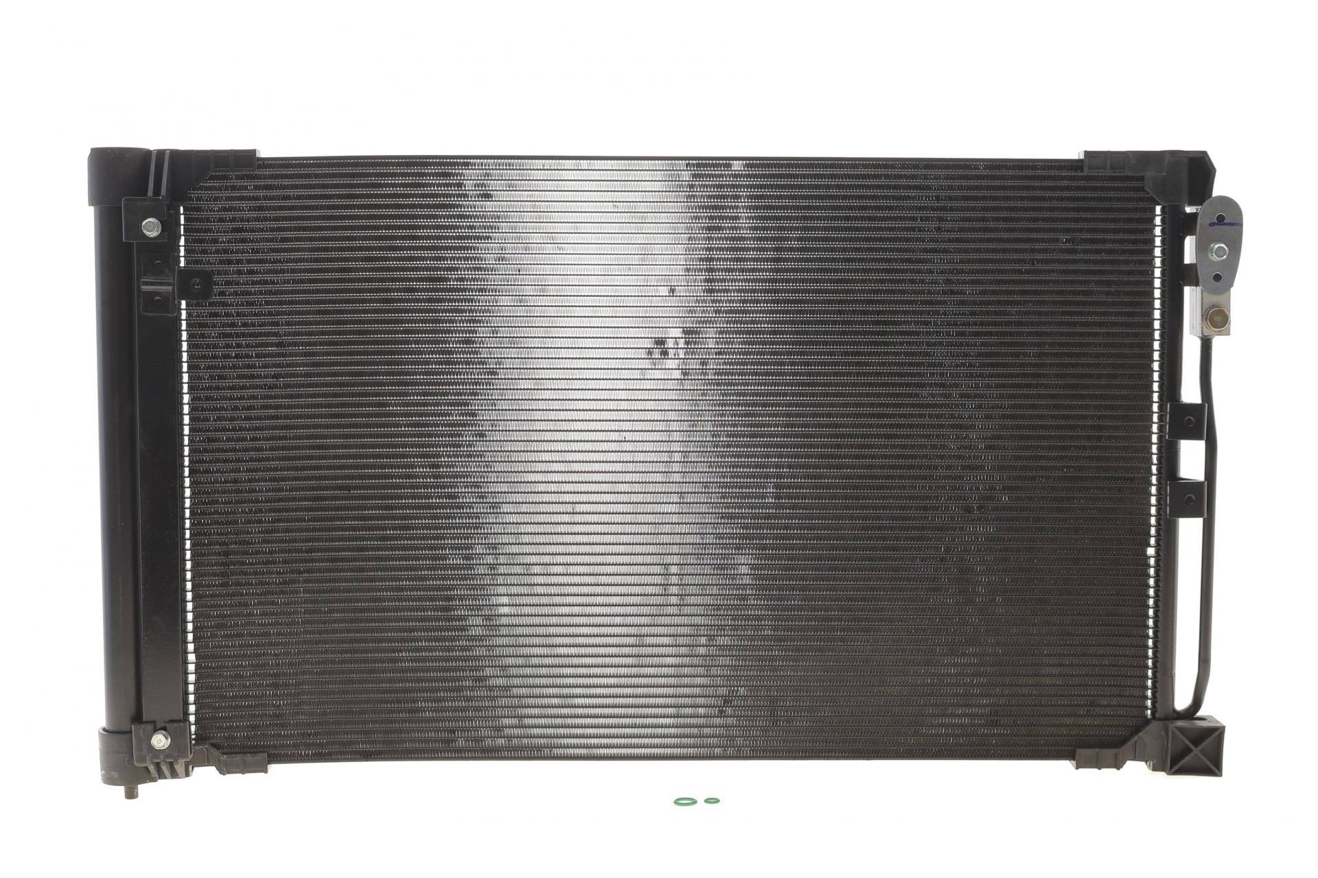 Радіатор кондиціонера (з осушувачем) Infiniti Q50/Q60 2.0T 14-