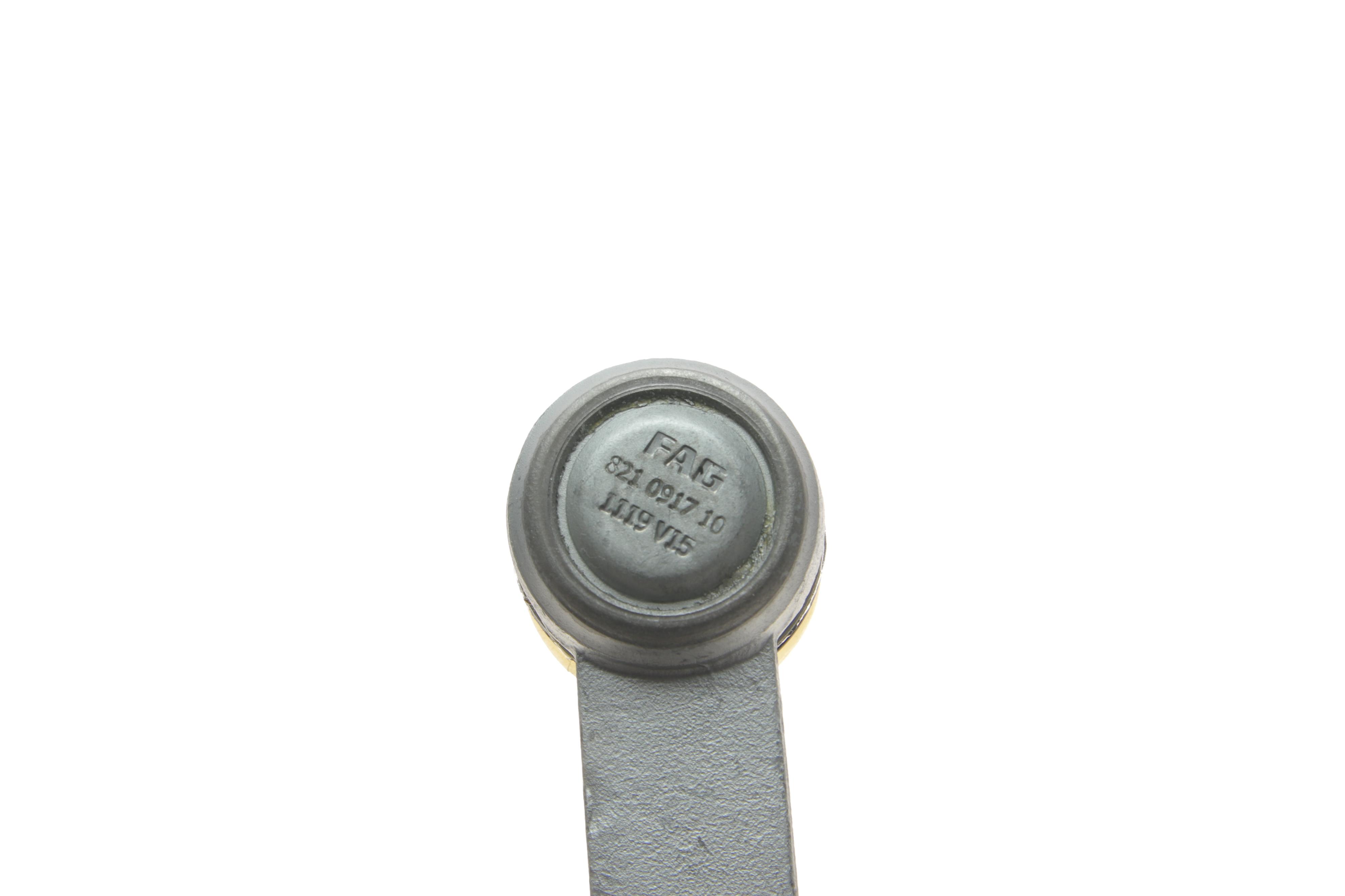 Важіль підвіски (задній/ззовні) MB (W124) (розвальний), Л=П