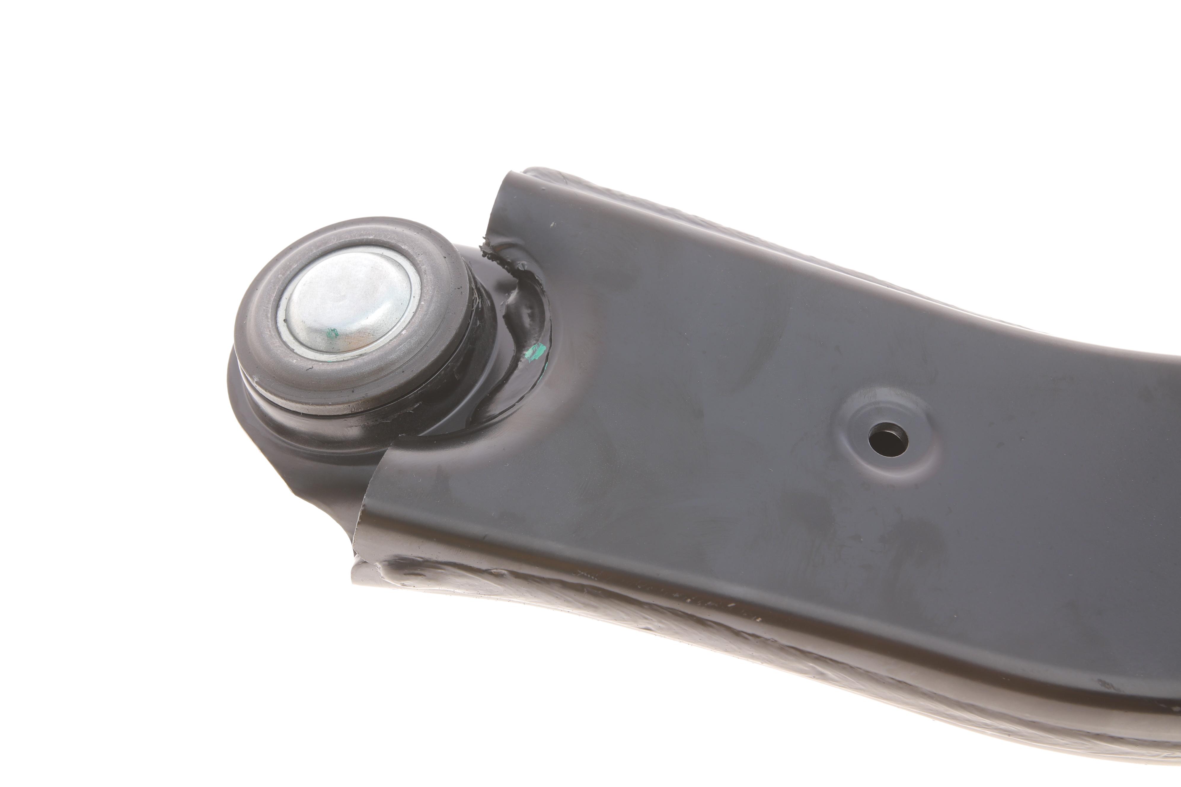 Важіль підвіски (передній/знизу) (L) Mazda 3/5 03-10