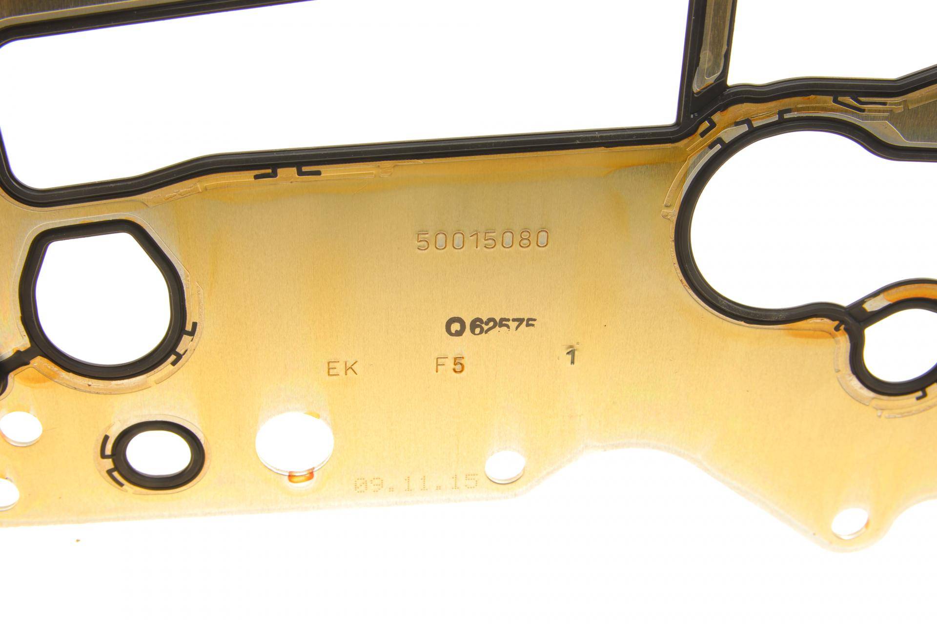 Прокладка радіатора масляного BMW 5 (F10)/7 (F01-F04)/X5 (E70/F15/F85)/X6 (E71/E72) 3.0D 10- N57 D30