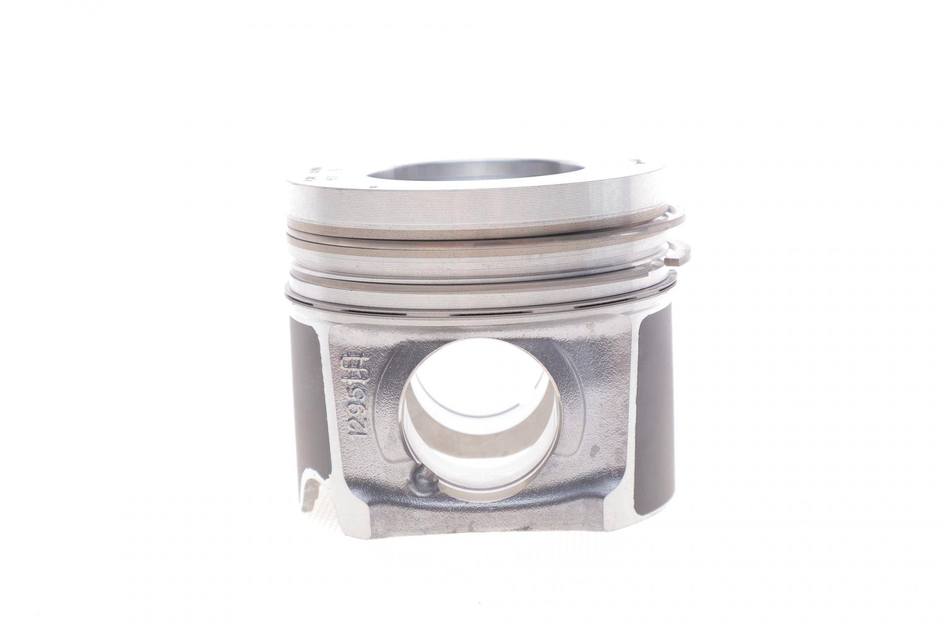 Поршень BMW 3 (E90/F30/F80)/5 (F10/F11)/X5 (E70/F15/F85) 3.0D 08-18 (84.00mm) N57