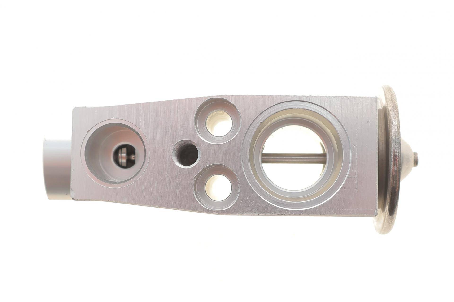 Клапан системи кондиціонування (розширювальний) VW Crafter 2.0 TDI 16-/Caddy 1.5-1.6 TSi/SRE/2.0 TDi 20-