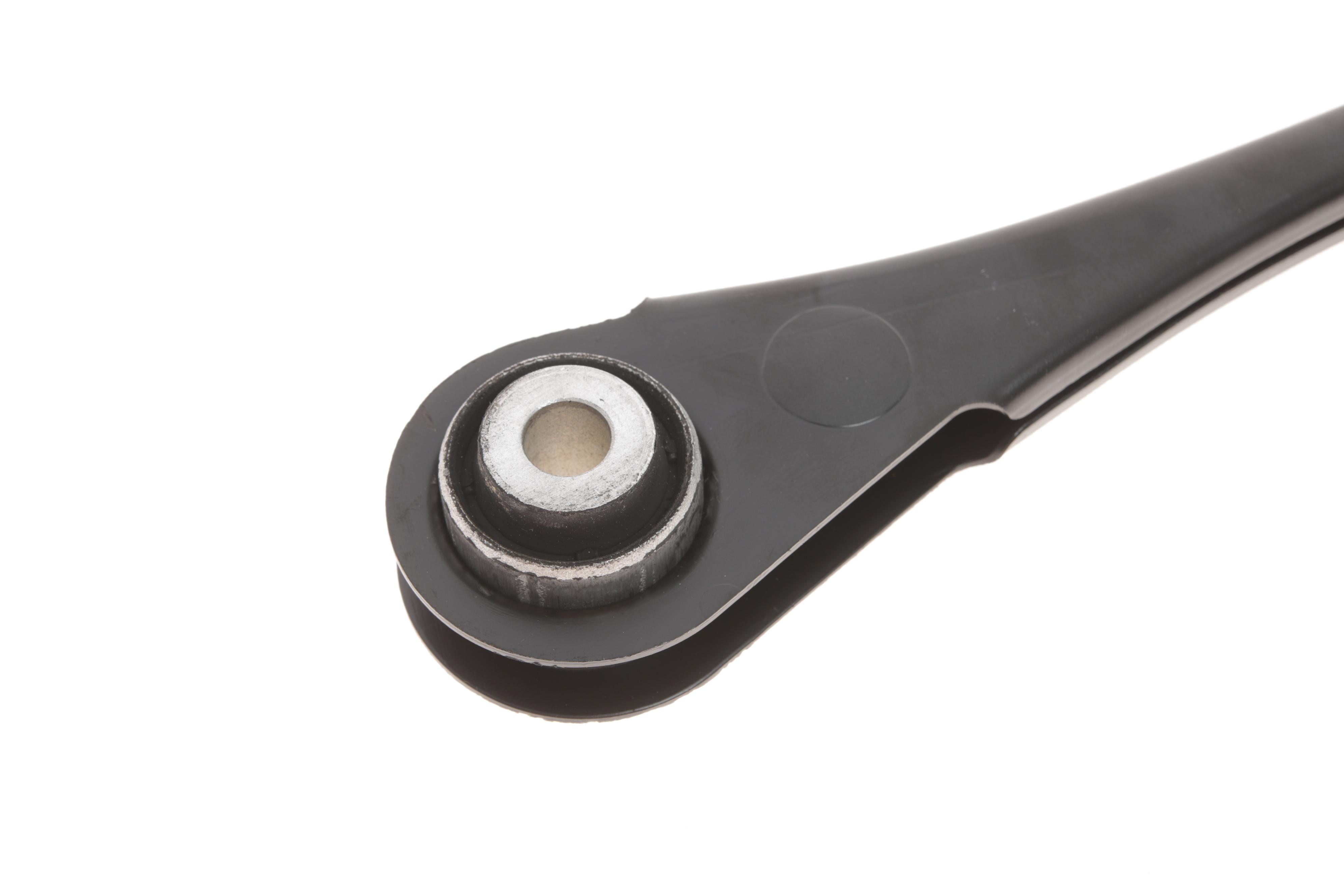 Важіль підвіски (задній) BMW 3 (F30/F80/F31) 1.5-3.0 11-