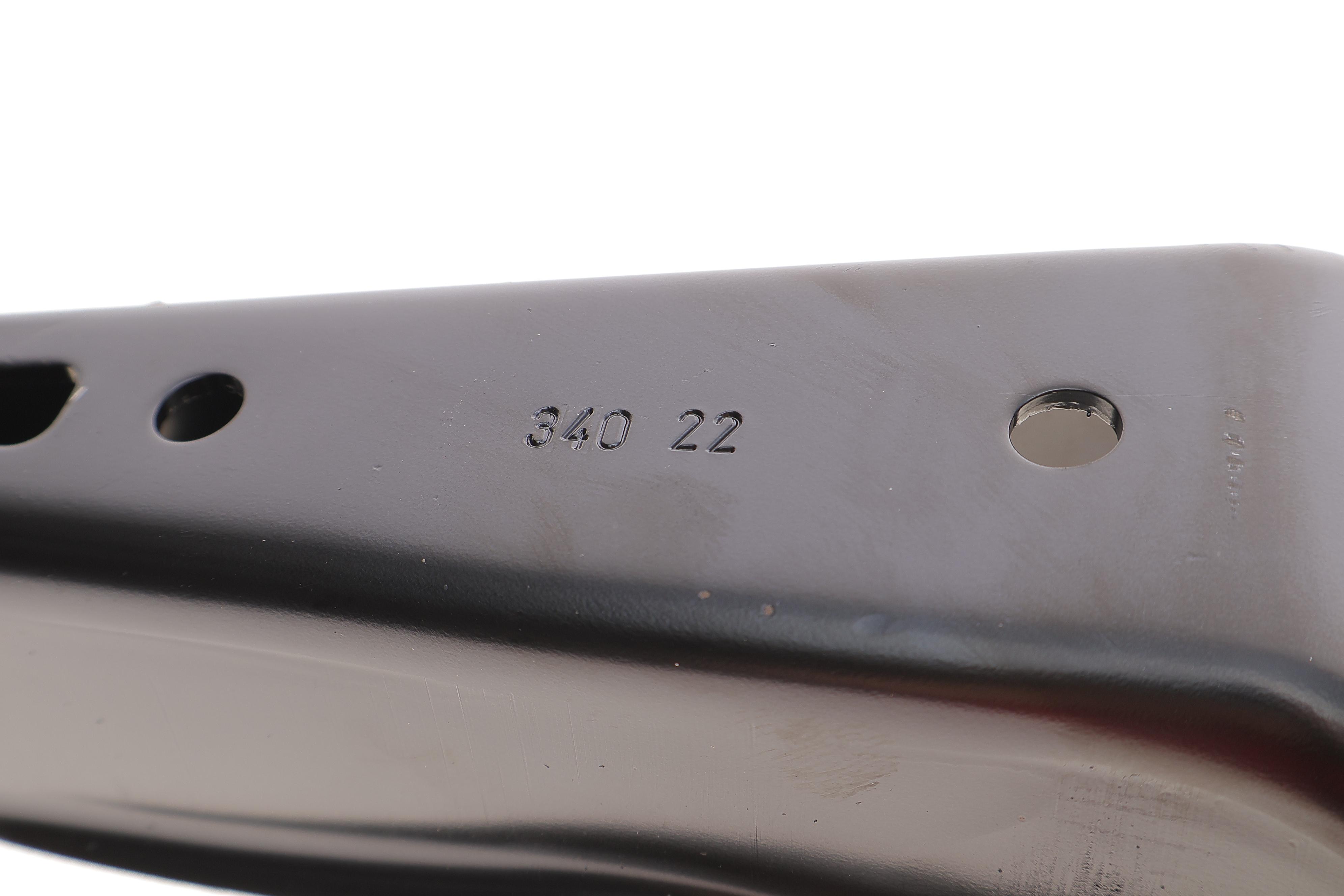 Важіль підвіски (задній/знизуі) Ford Focus III 10-