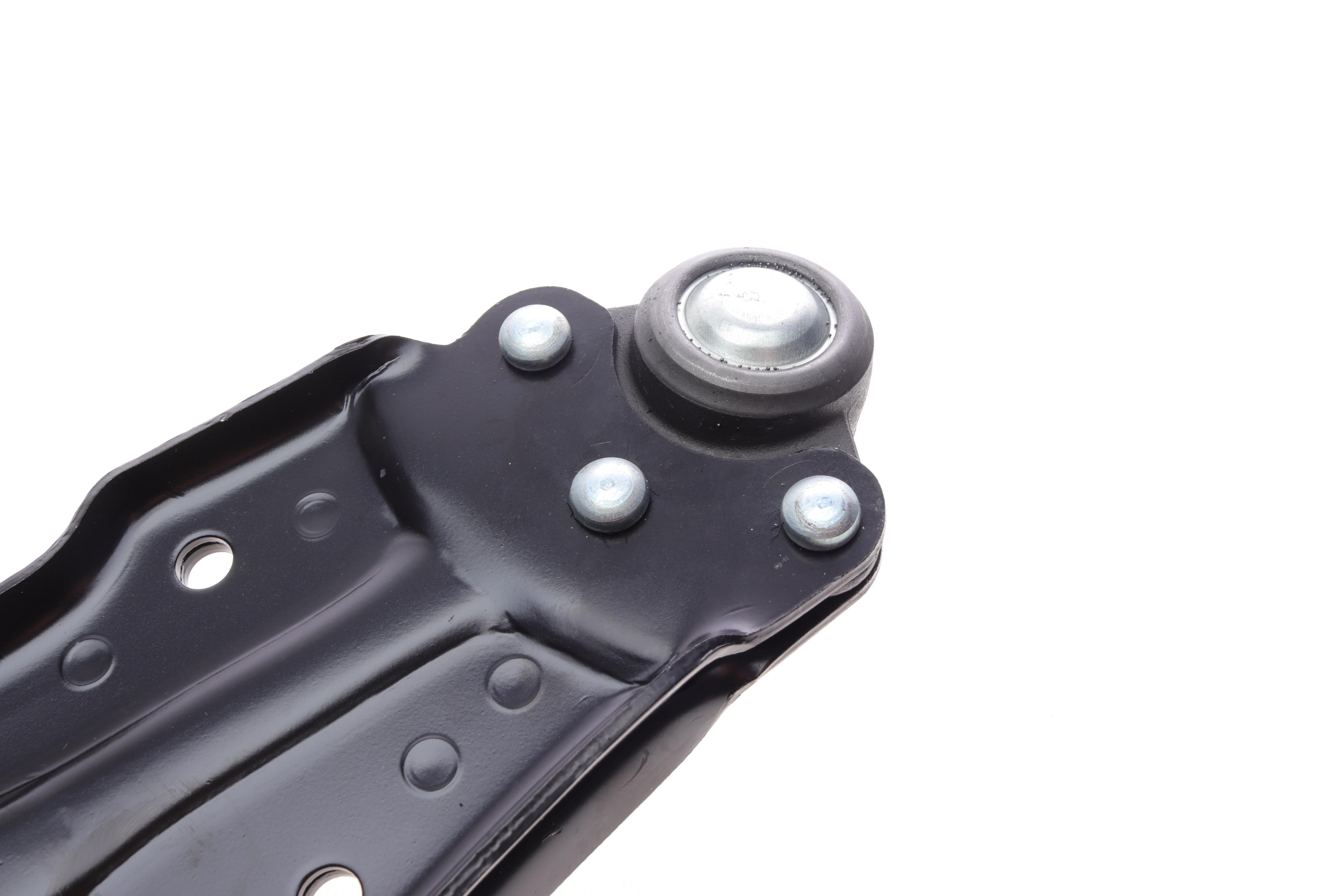 Важіль підвіски (передній/знизу) (R) Fiat Doblo 01-/Palio 96-/Strada 03- (з кульовою)