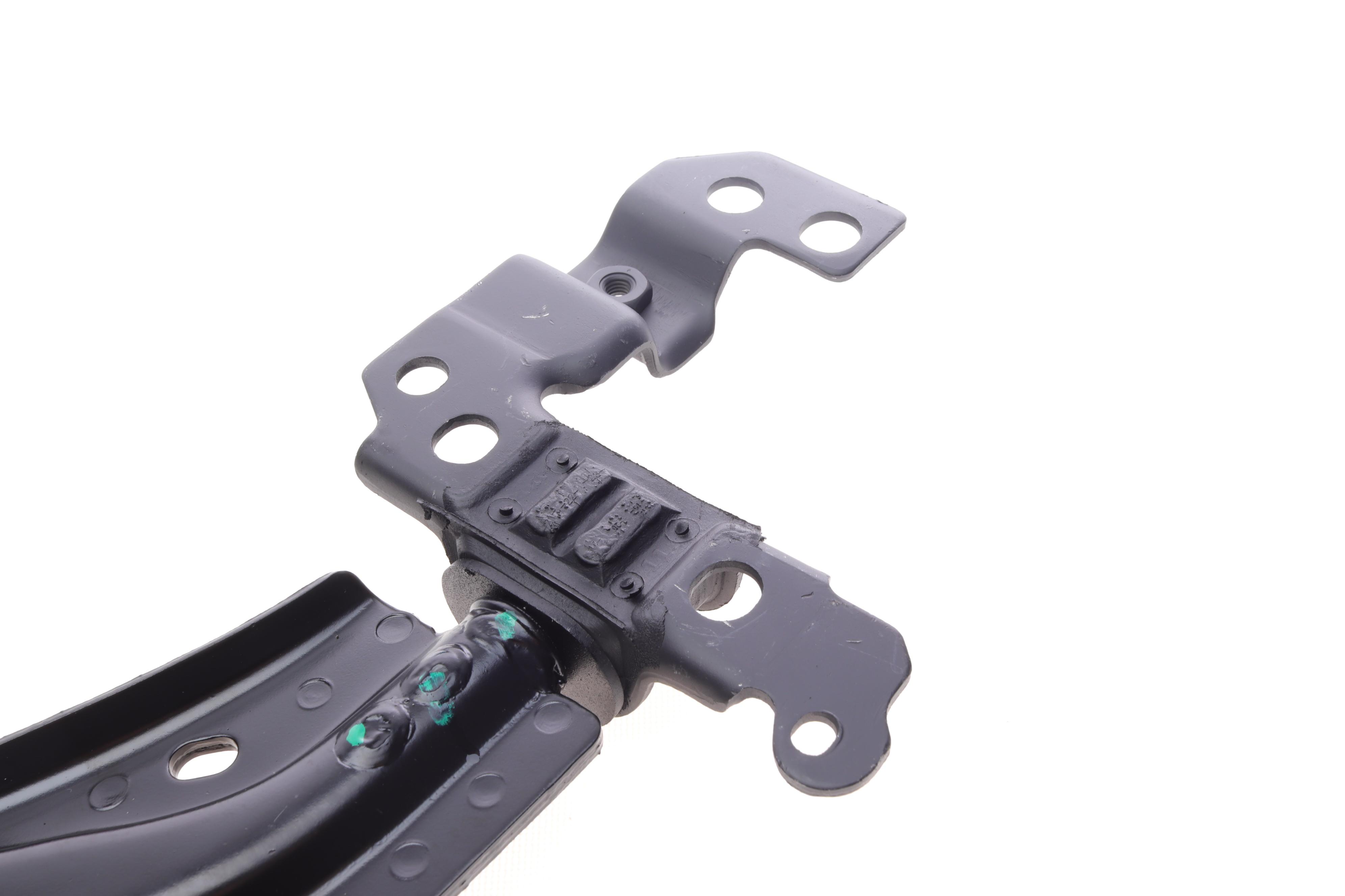 Важіль підвіски (передній/знизу) (R) Fiat Doblo 01-/Palio 96-/Strada 03- (з кульовою)