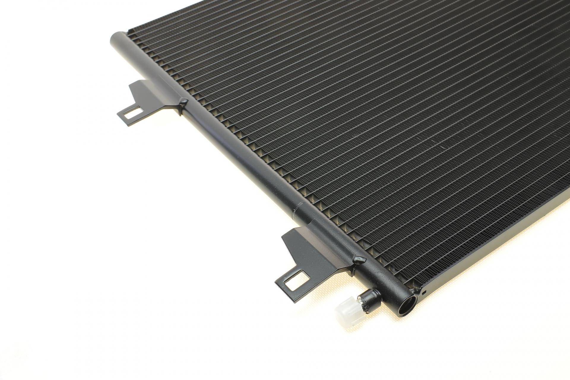 Радіатор кондиціонера Renault Espace 2.0/3.0/1.9-3.0dCi 03-