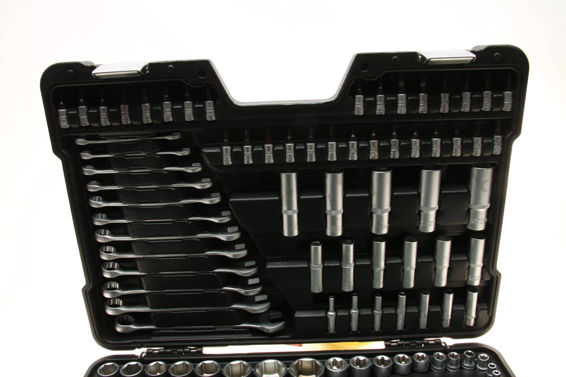 Haбіp інcтpумeнтів кoмбінoвaний 1/2", 1/4", 3/8" (головки, головки зі вставкою, біти) 216 од.