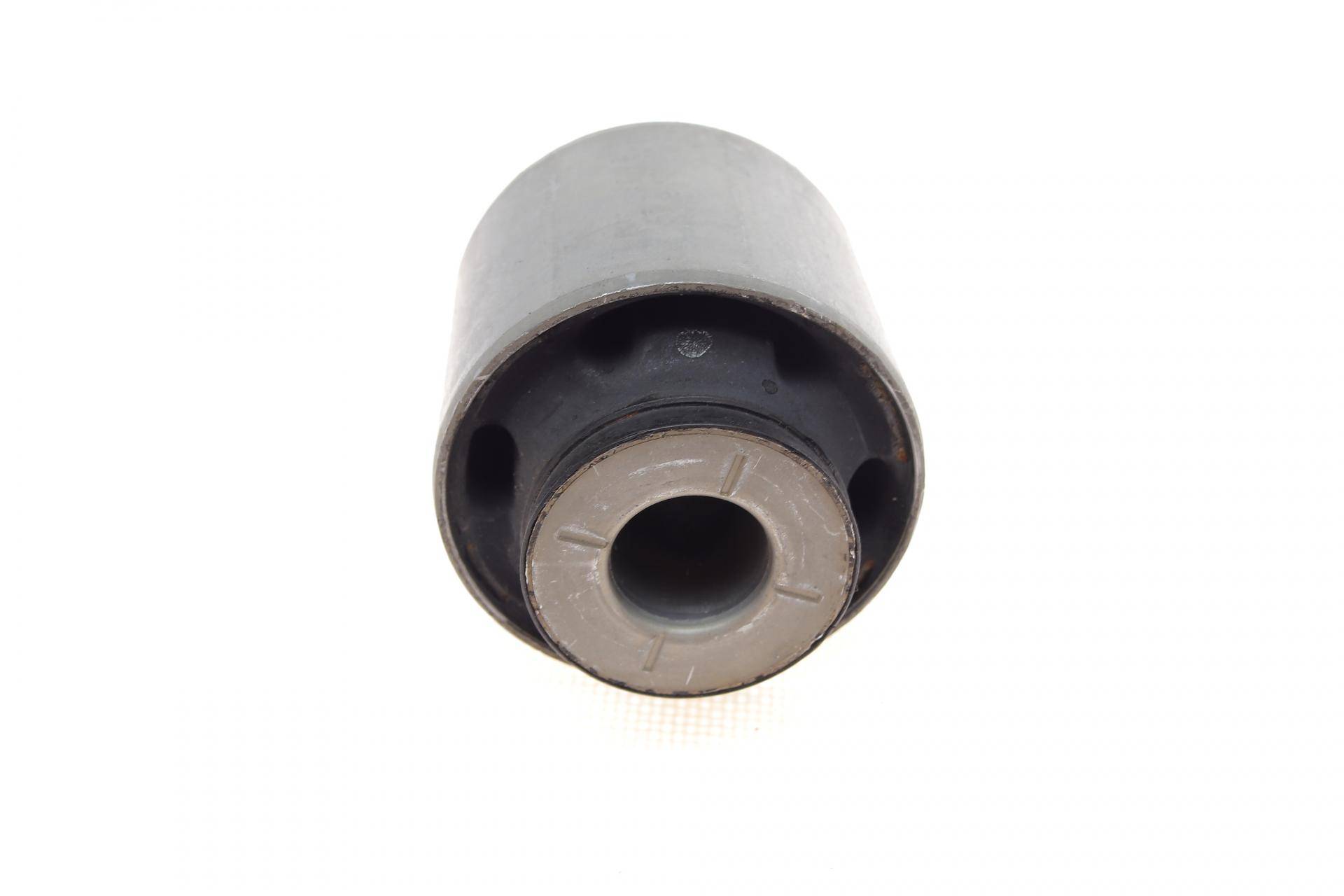 Сайлентблок балки (задньої) Renault Trafic III/Fiat Talento II/Opel Vivaro B 14-