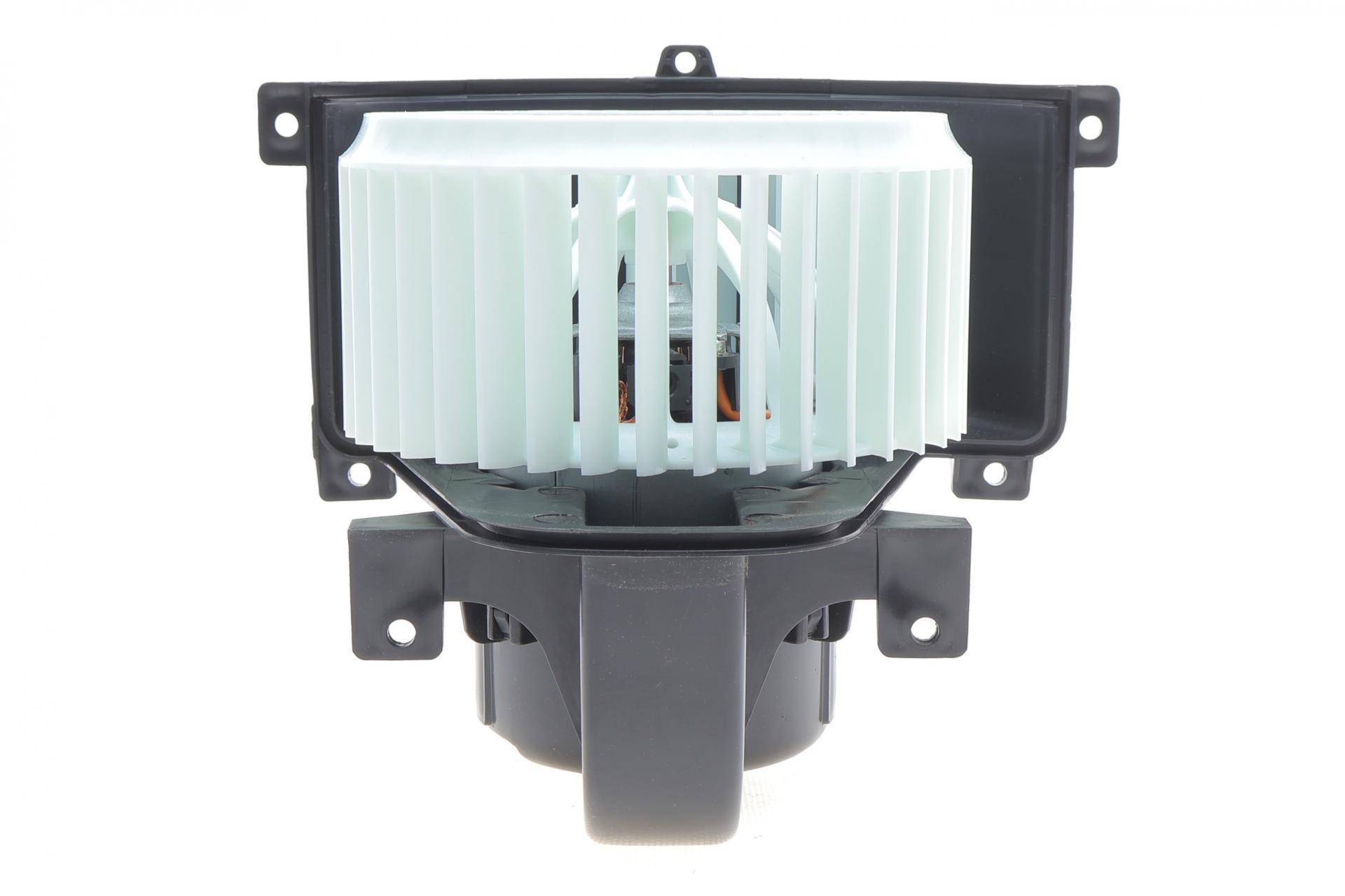 Моторчик пічки VW Touareg 04-10/Amarok 10-16
