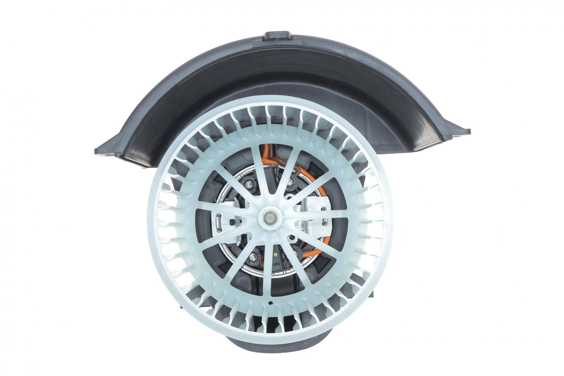 Моторчик пічки VW Touareg 04-10/Amarok 10-16