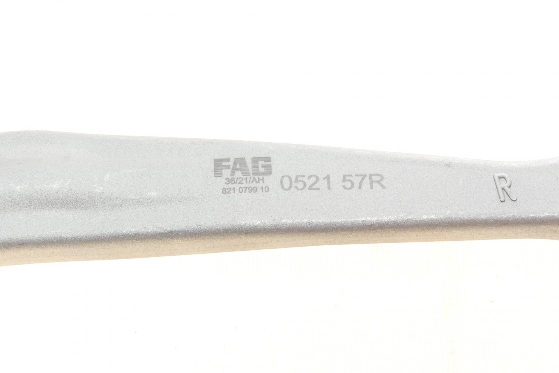 Важіль підвіски (задній/знизу/спереду) (R) Audi A4/A5/A6/A7/A8/Q5 07-18