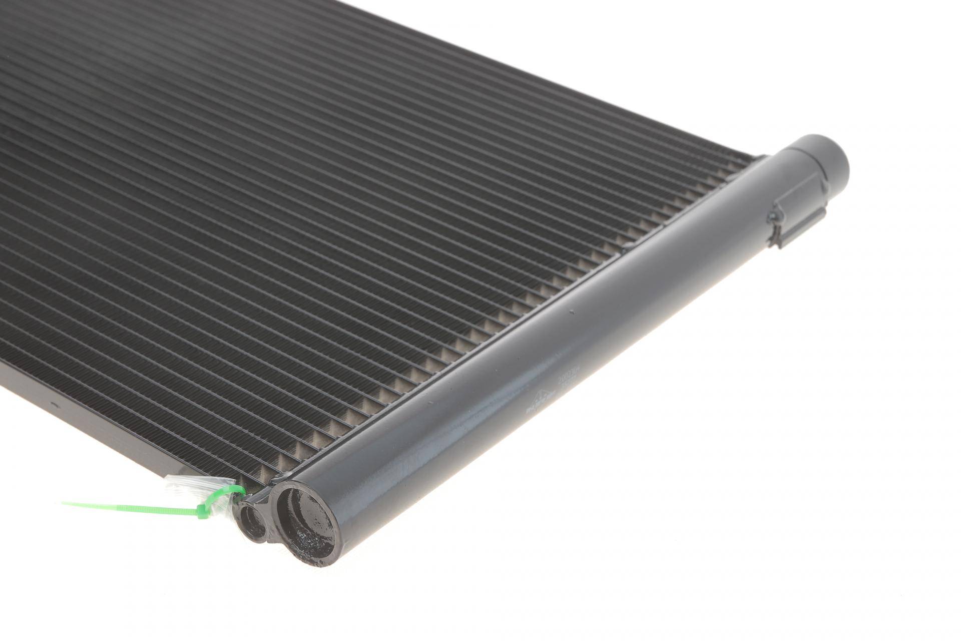 Радіатор кондиціонера Fiat Fiorino/Peugeot Bipper 07-