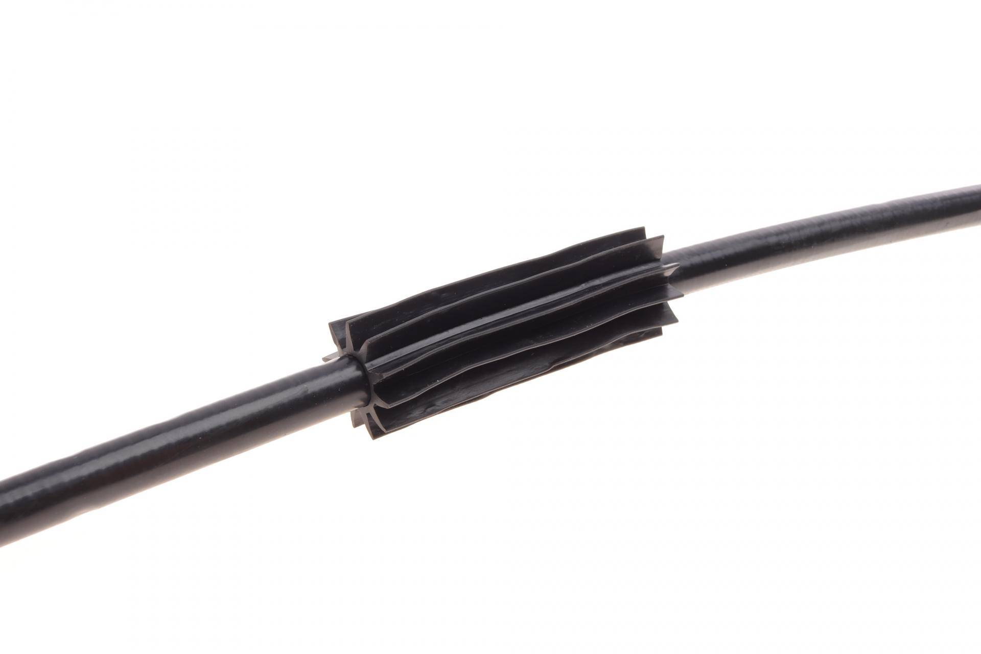 Трос ручника (задній) (L) Ford Transit (V184) 00-