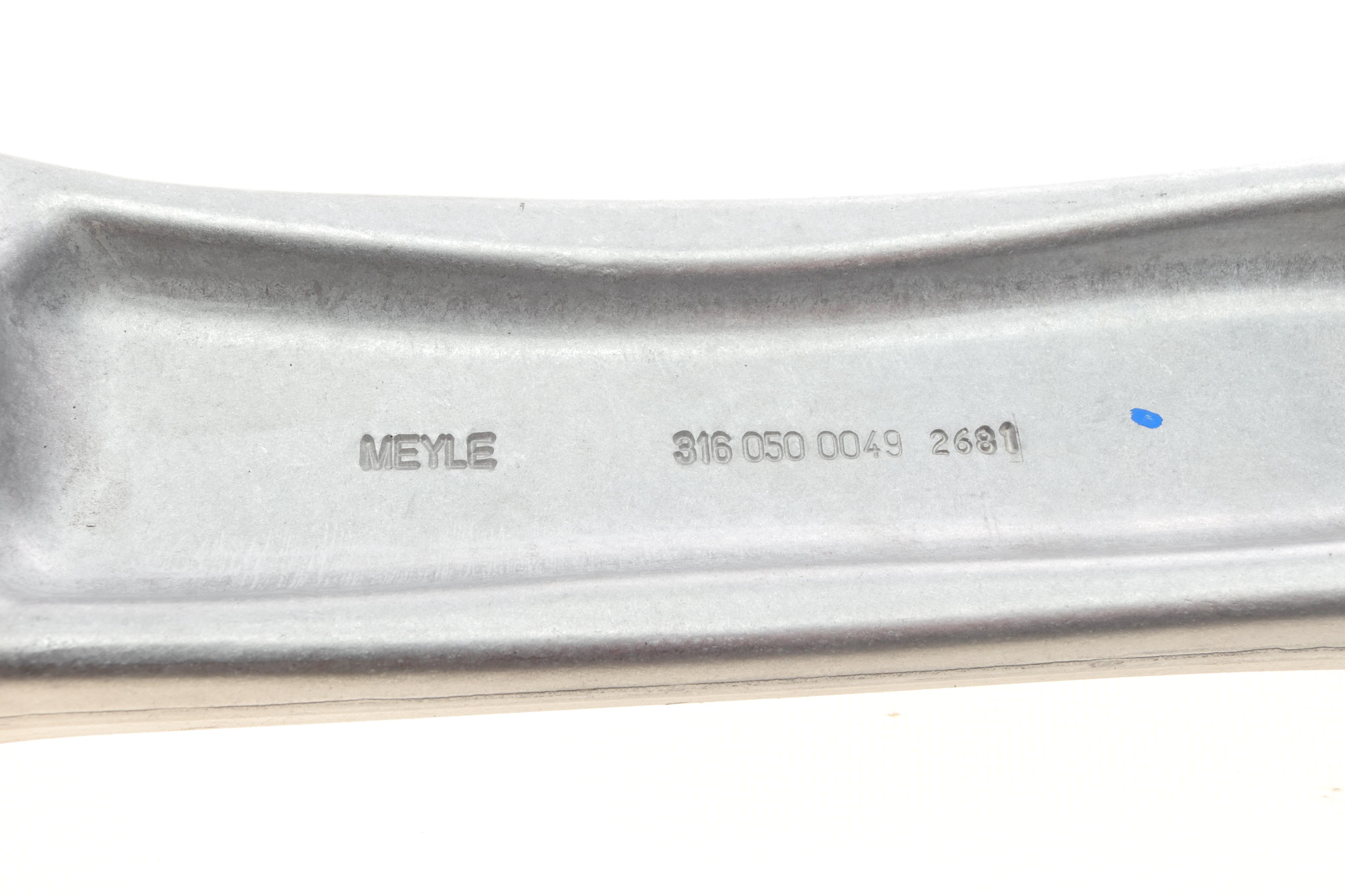 Важіль підвіски (передній/знизу/ззаду) (R) BMW 5 (F10/F18)/6 (F12/F13) 09-18