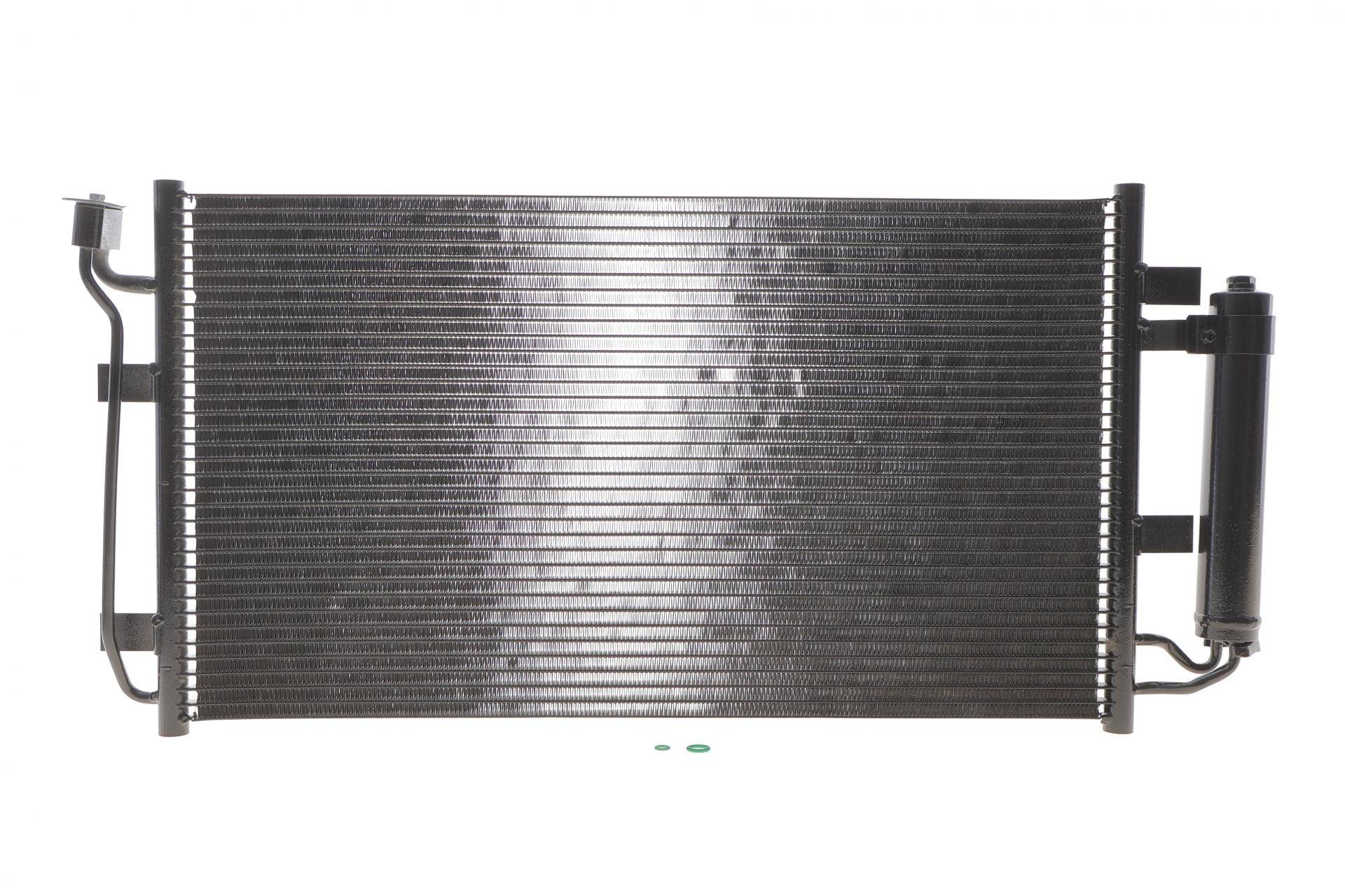 Радіатор кондиціонера (з осушувачем) Nissan Leaf EM57/EM61 10-17