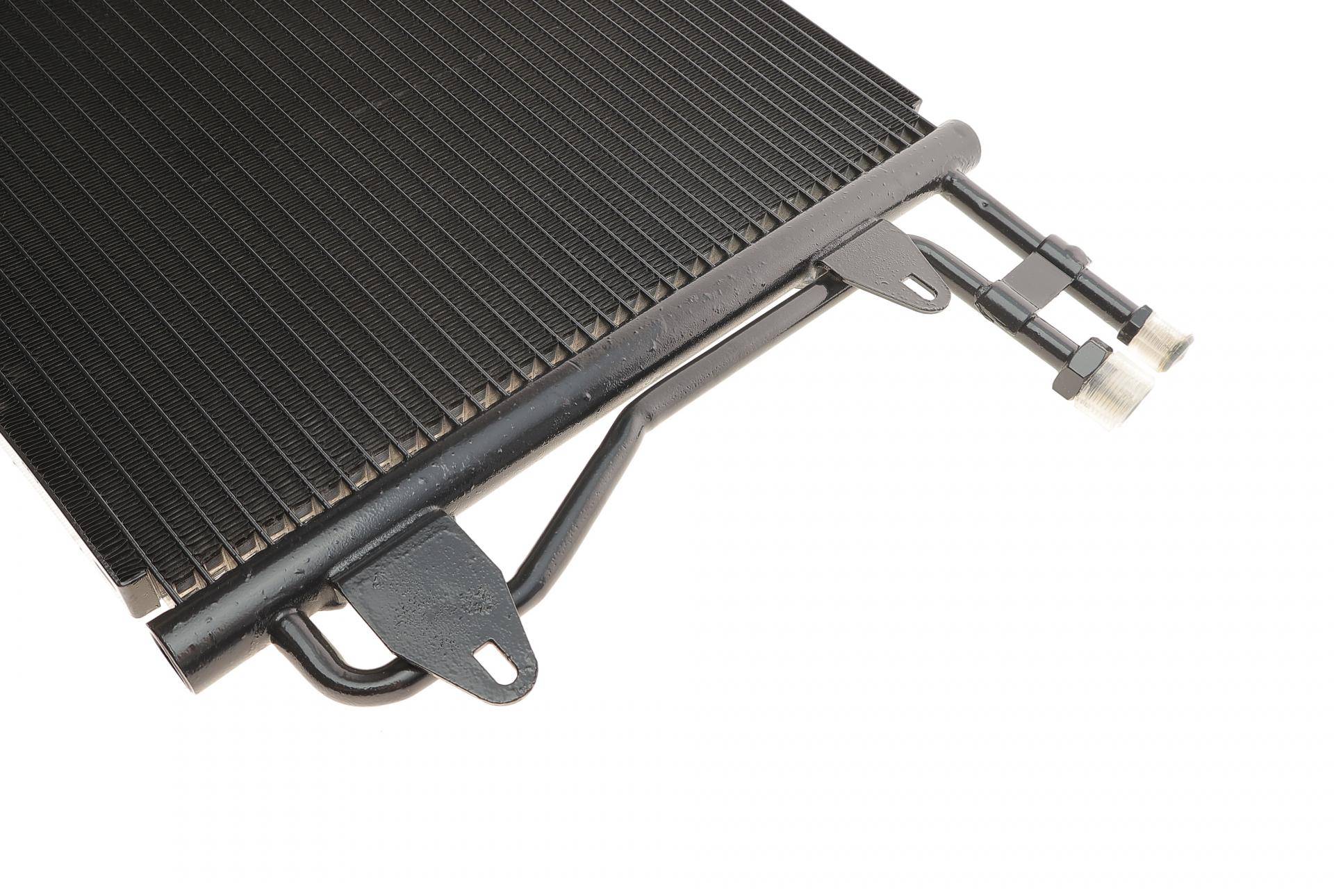 Радіатор кондиціонера VW LT 2.5-2.8 TDI 96-06