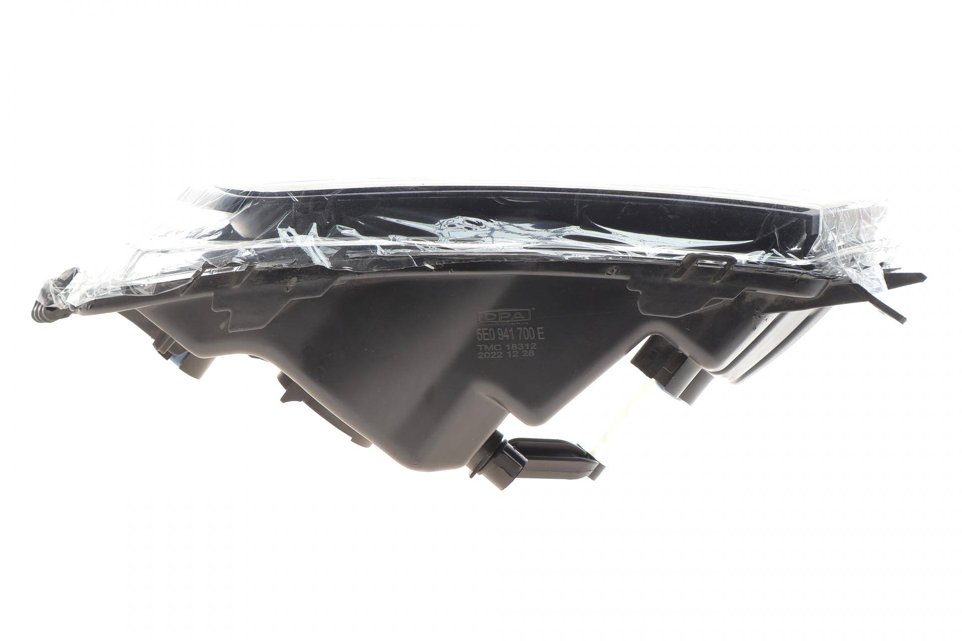 Фара протитуманна Skoda Octavia 1.2-2.0 TSI/TDI 12- (R) (чорна)(незначне кріплення)