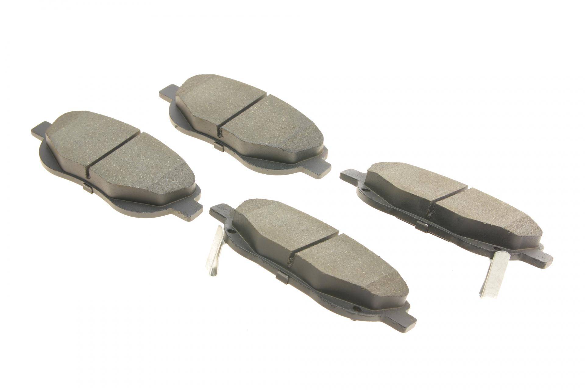 Колодки гальмівні (передні) Toyota Avensis 08-18/Verso 09-18