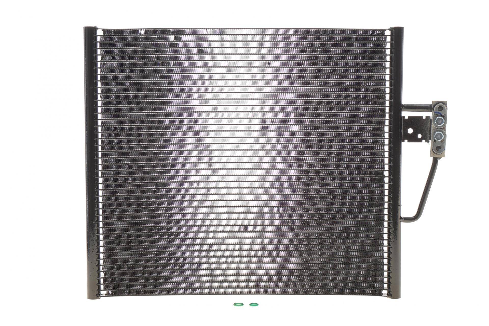 Радіатор кондиціонера BMW 5 (E39)/ Z8 (E52) 2.0-4.9 95-04